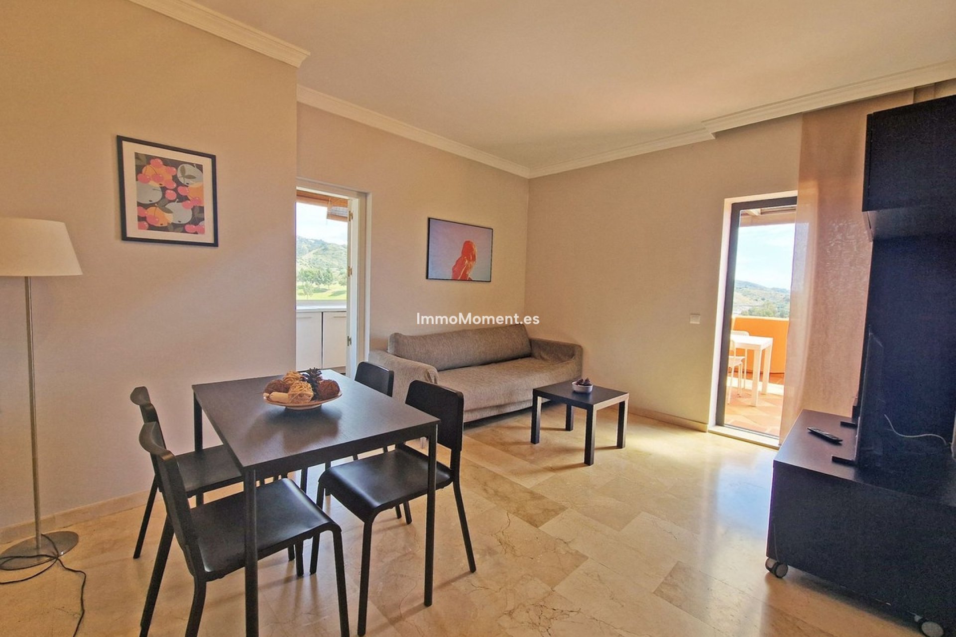 Resale - Apartment - Marbella - Elviria