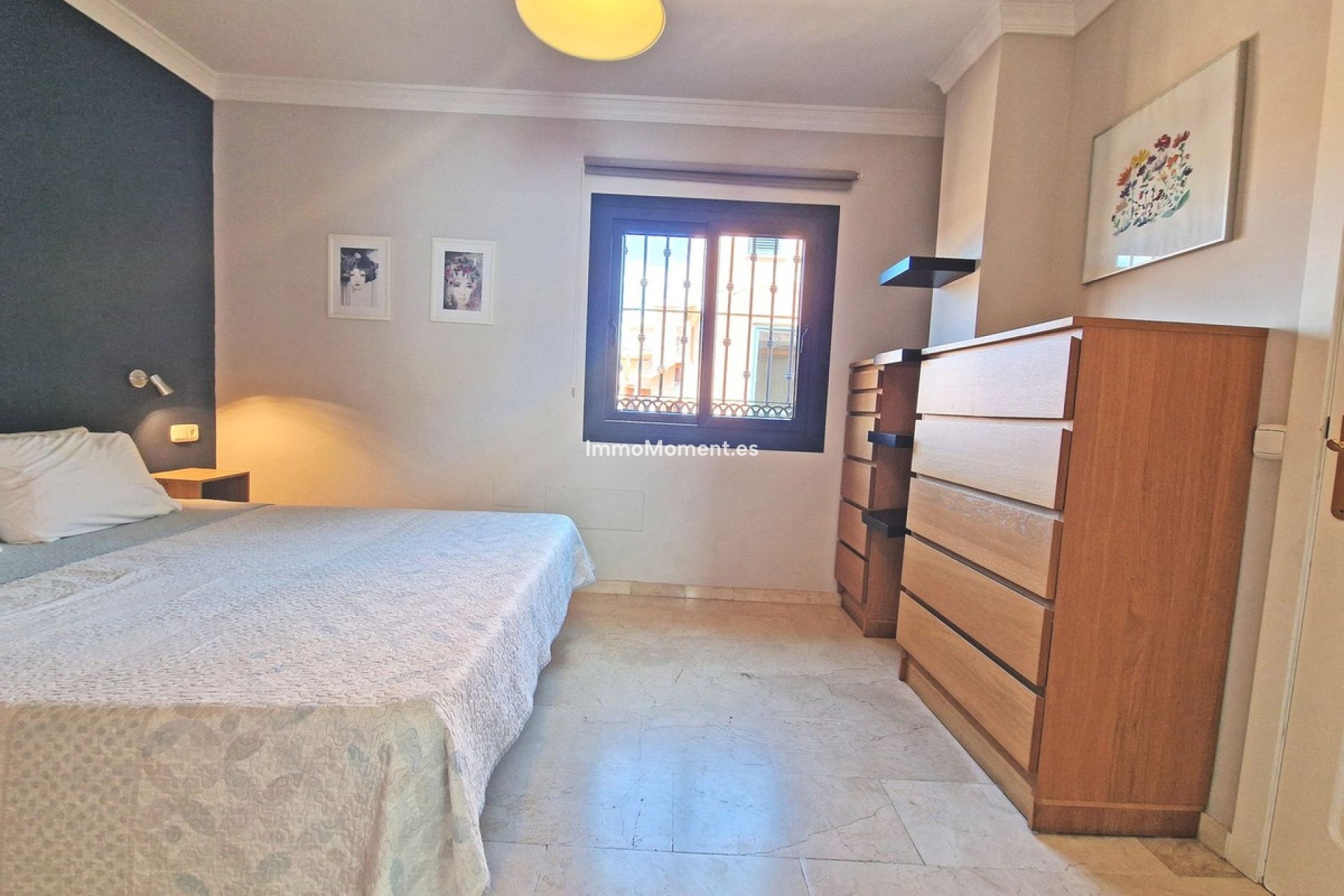 Resale - Apartment - Marbella - Elviria