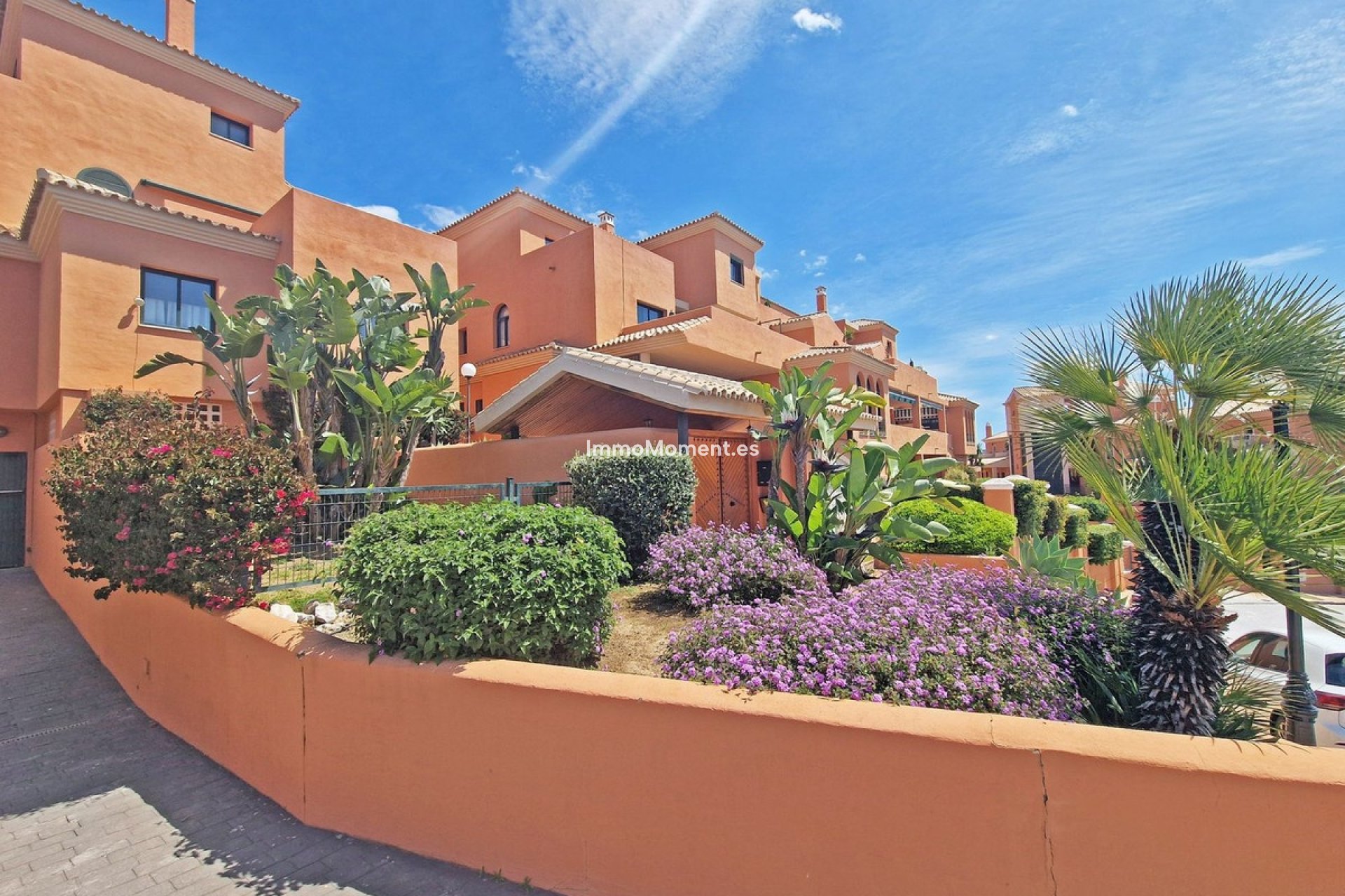 Resale - Apartment - Marbella - Elviria