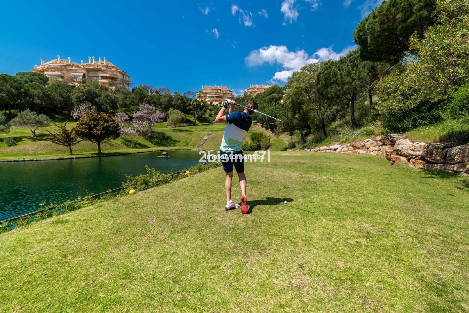 Resale - Apartment - Marbella - Elviria