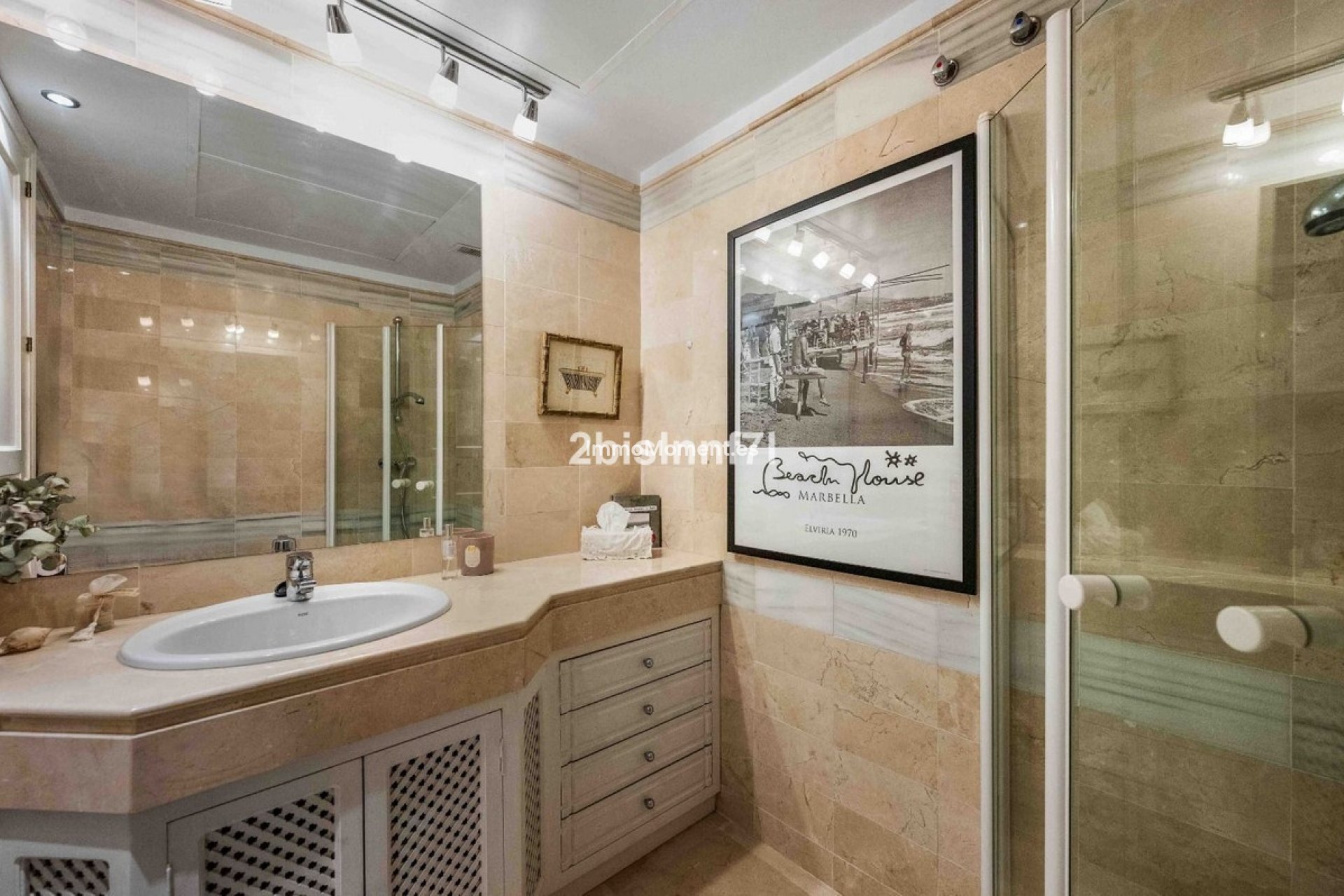 Resale - Apartment - Marbella - Elviria