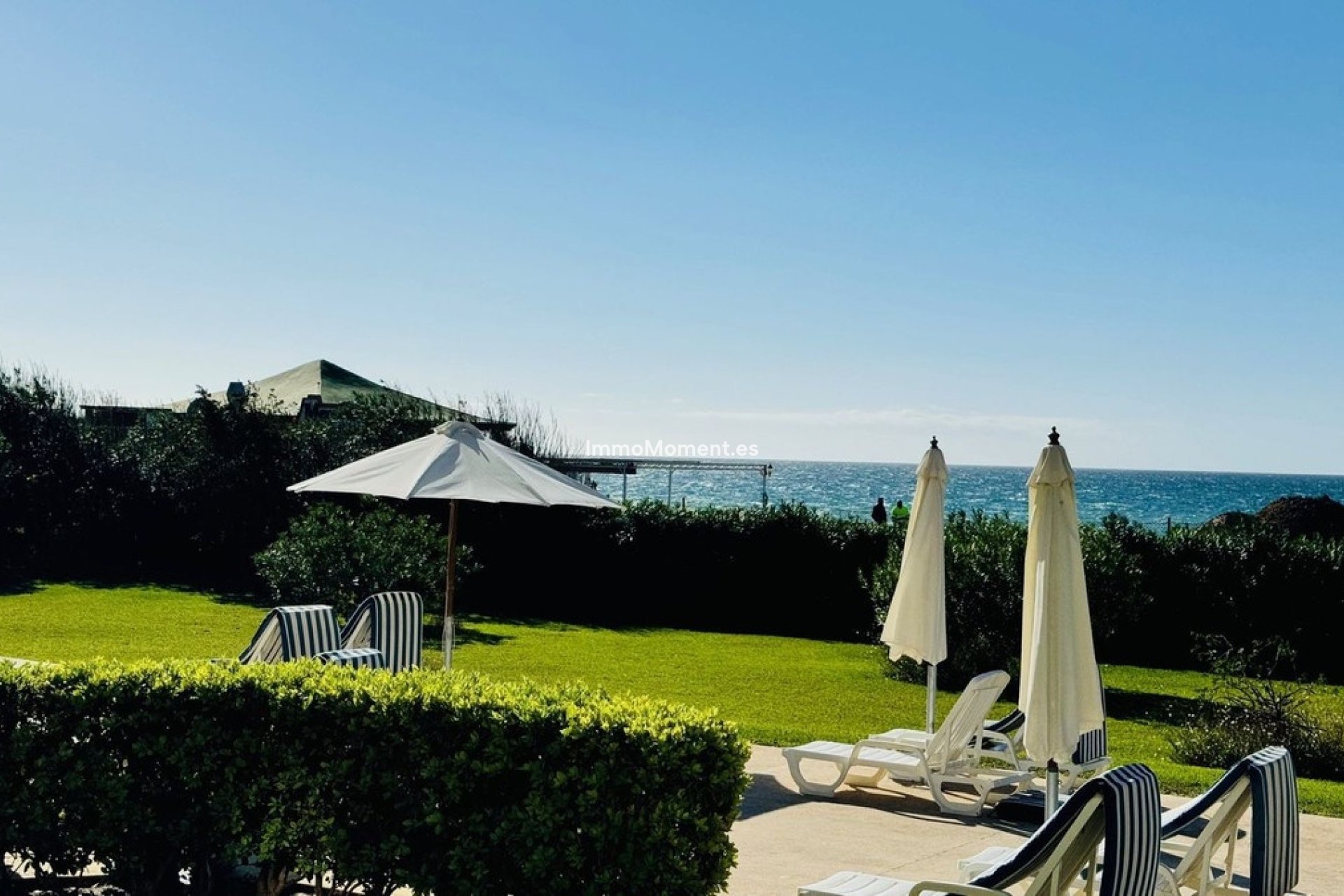 Resale - Apartment - Marbella - Elviria