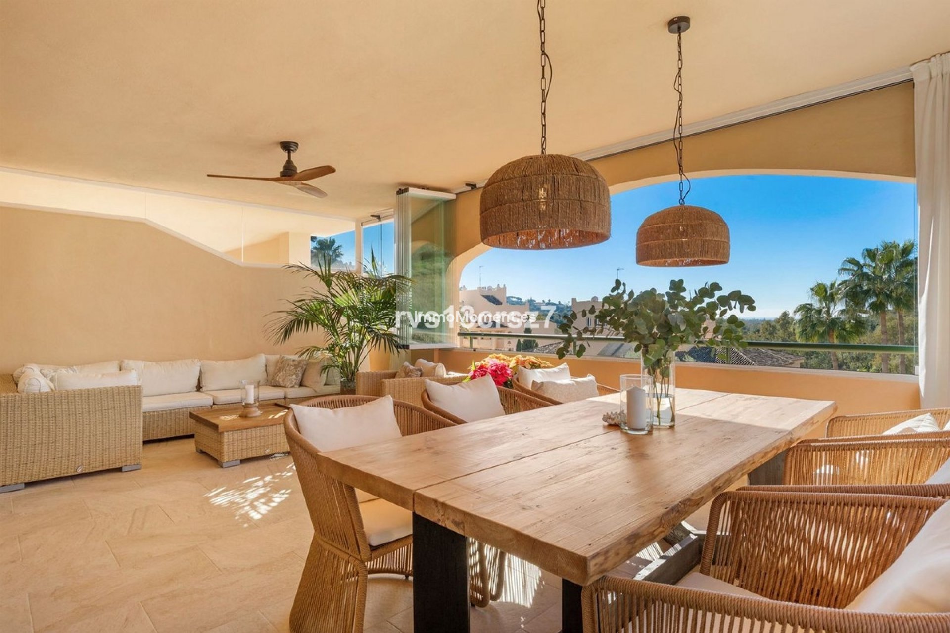 Resale - Apartment - Marbella - Elviria