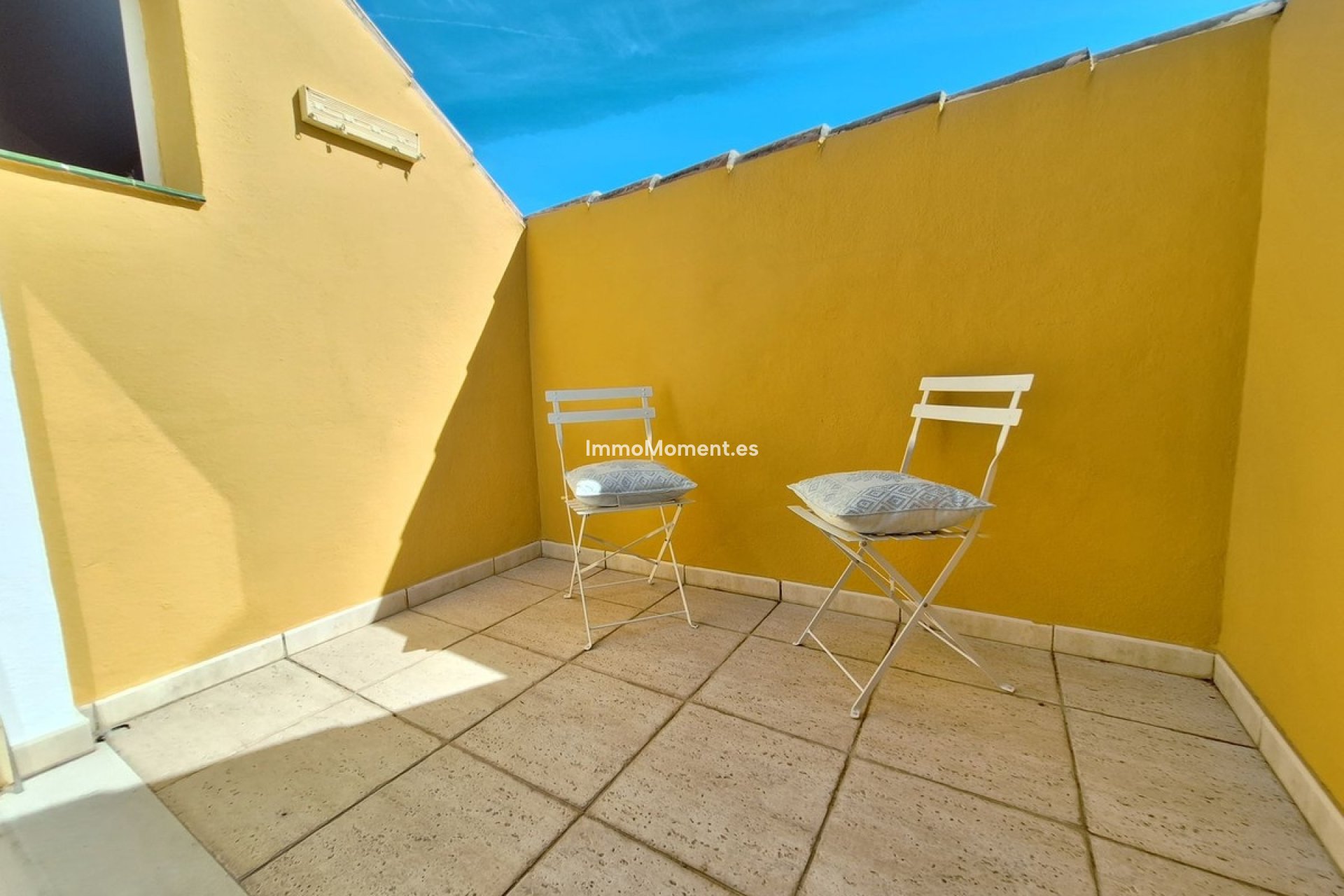 Resale - Apartment - Marbella - Elviria