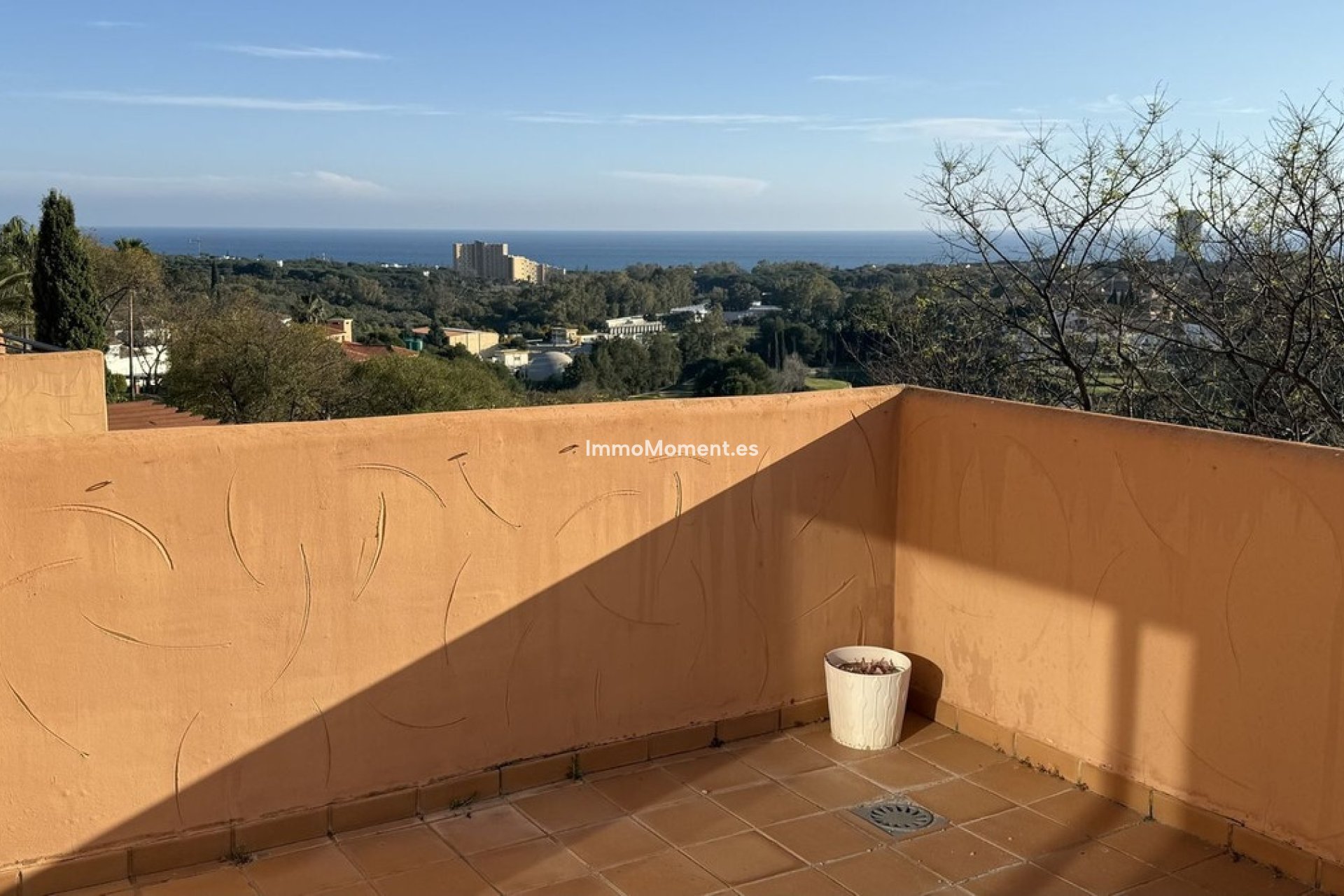 Resale - Apartment - Marbella - Elviria