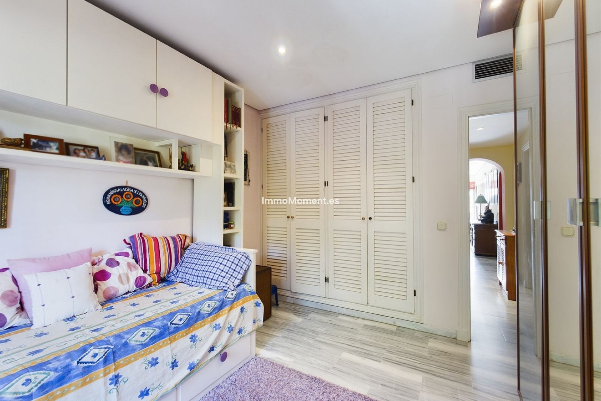 Resale - Apartment - Marbella - Elviria