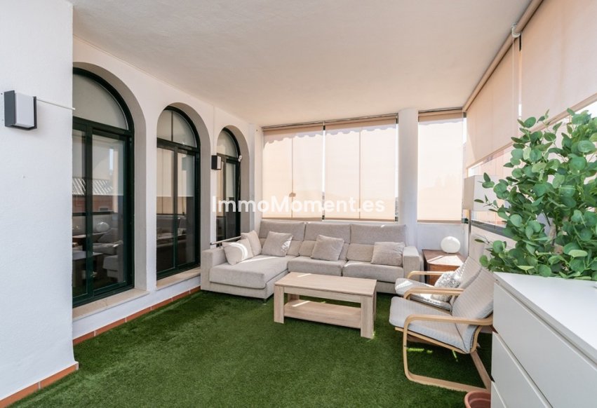 Resale - Apartment - Marbella - Elviria
