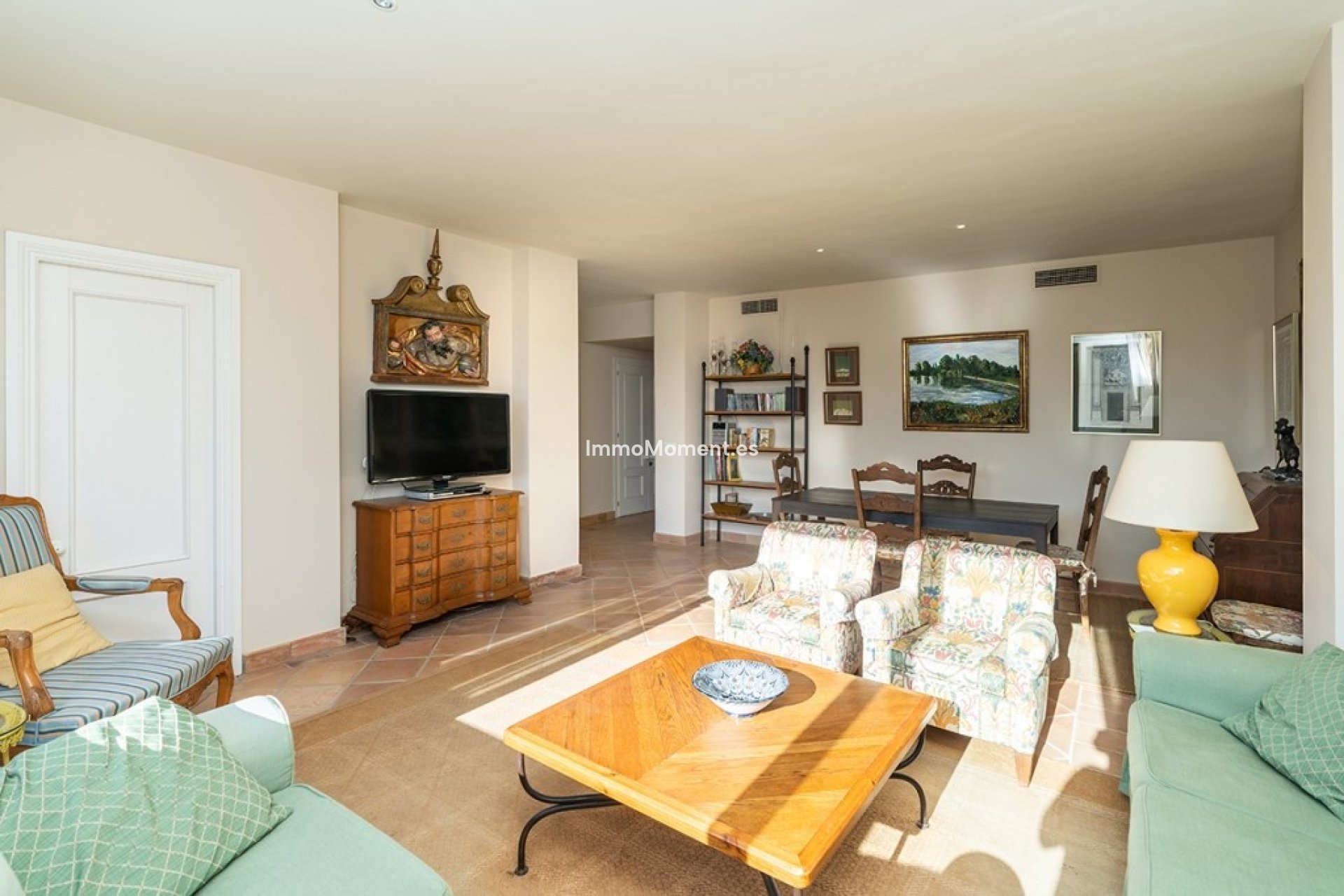 Resale - Apartment - Marbella - Elviria