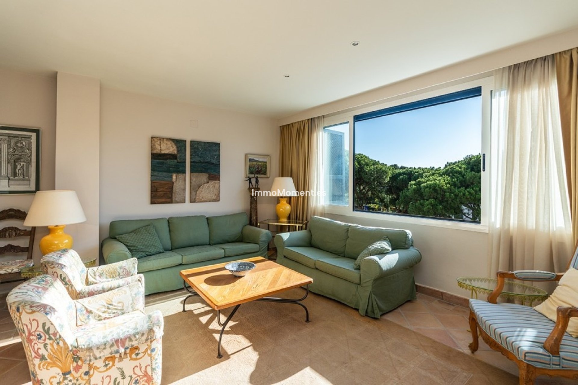 Resale - Apartment - Marbella - Elviria