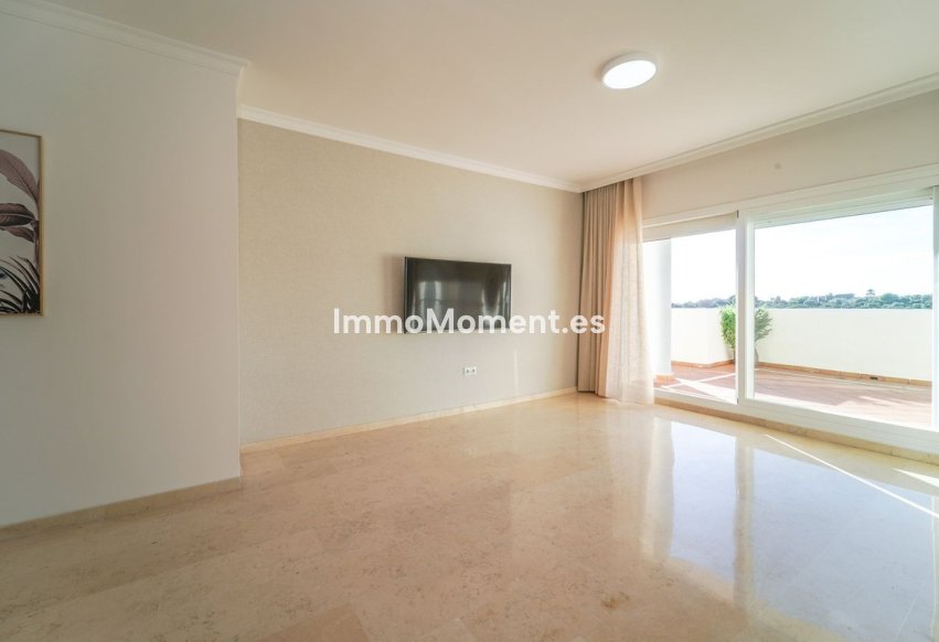 Resale - Apartment - Marbella - Elviria
