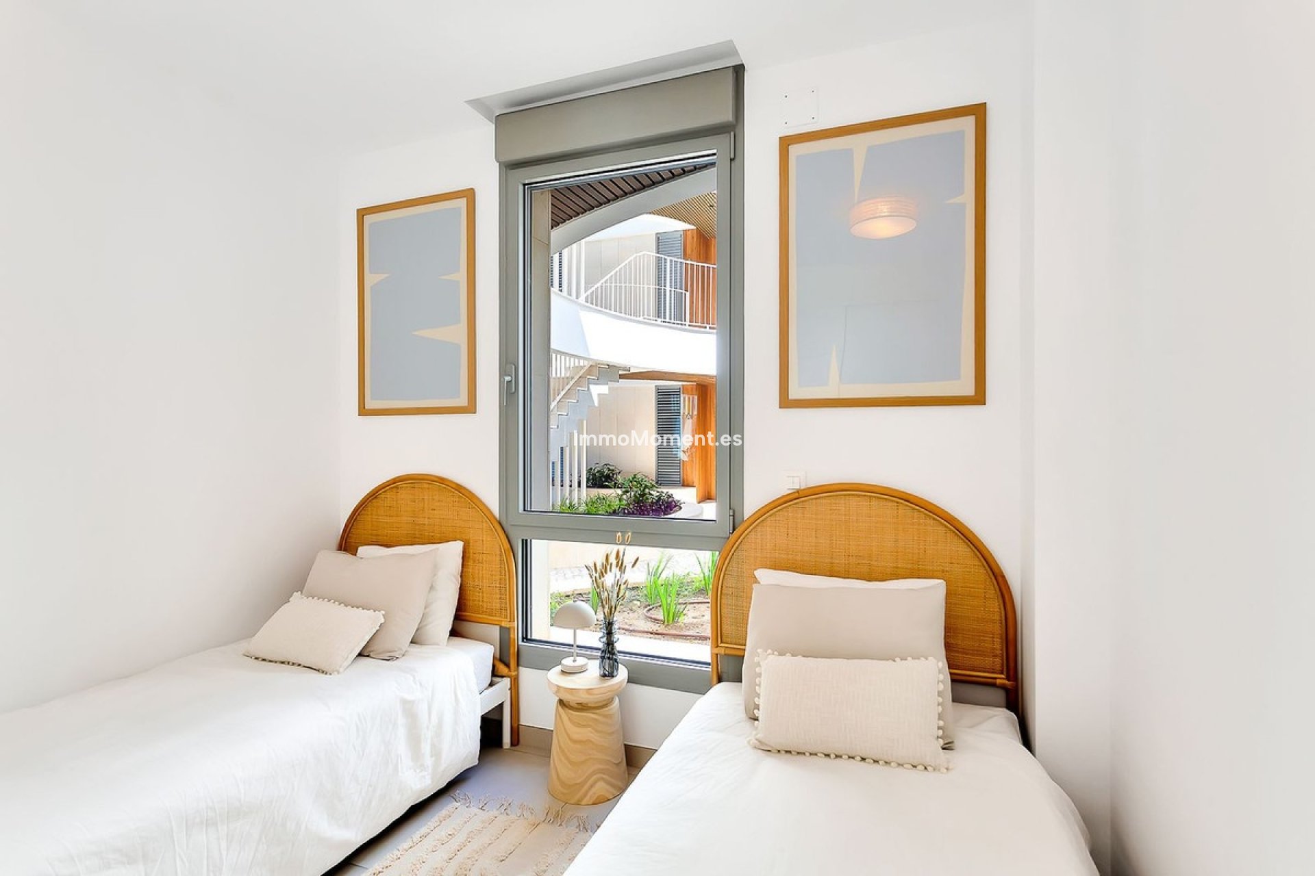 Resale - Apartment - Marbella - Elviria