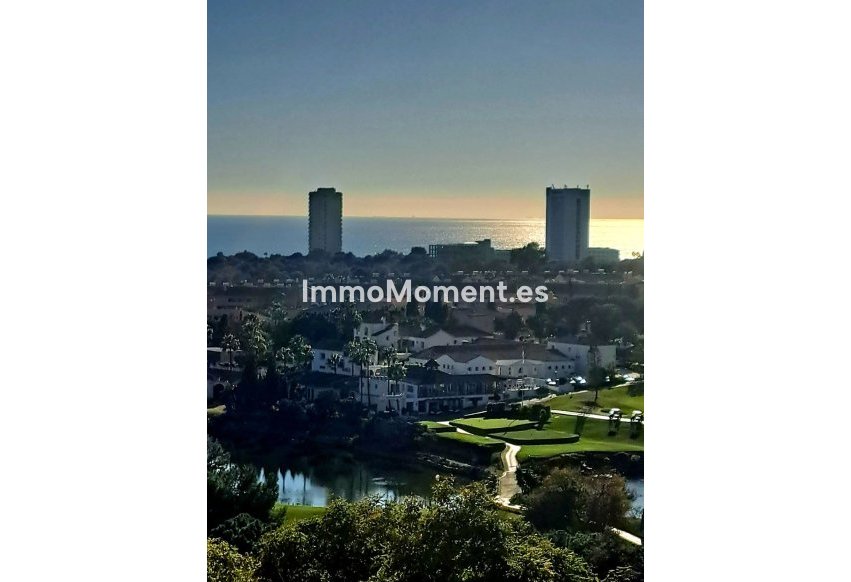 Resale - Apartment - Marbella - Elviria