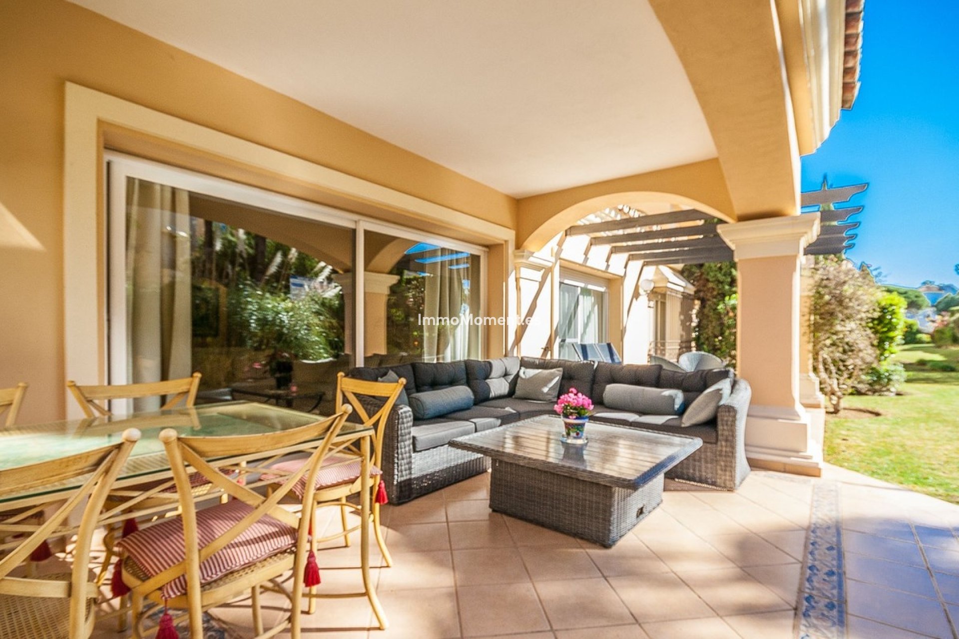 Resale - Apartment - Marbella - Elviria
