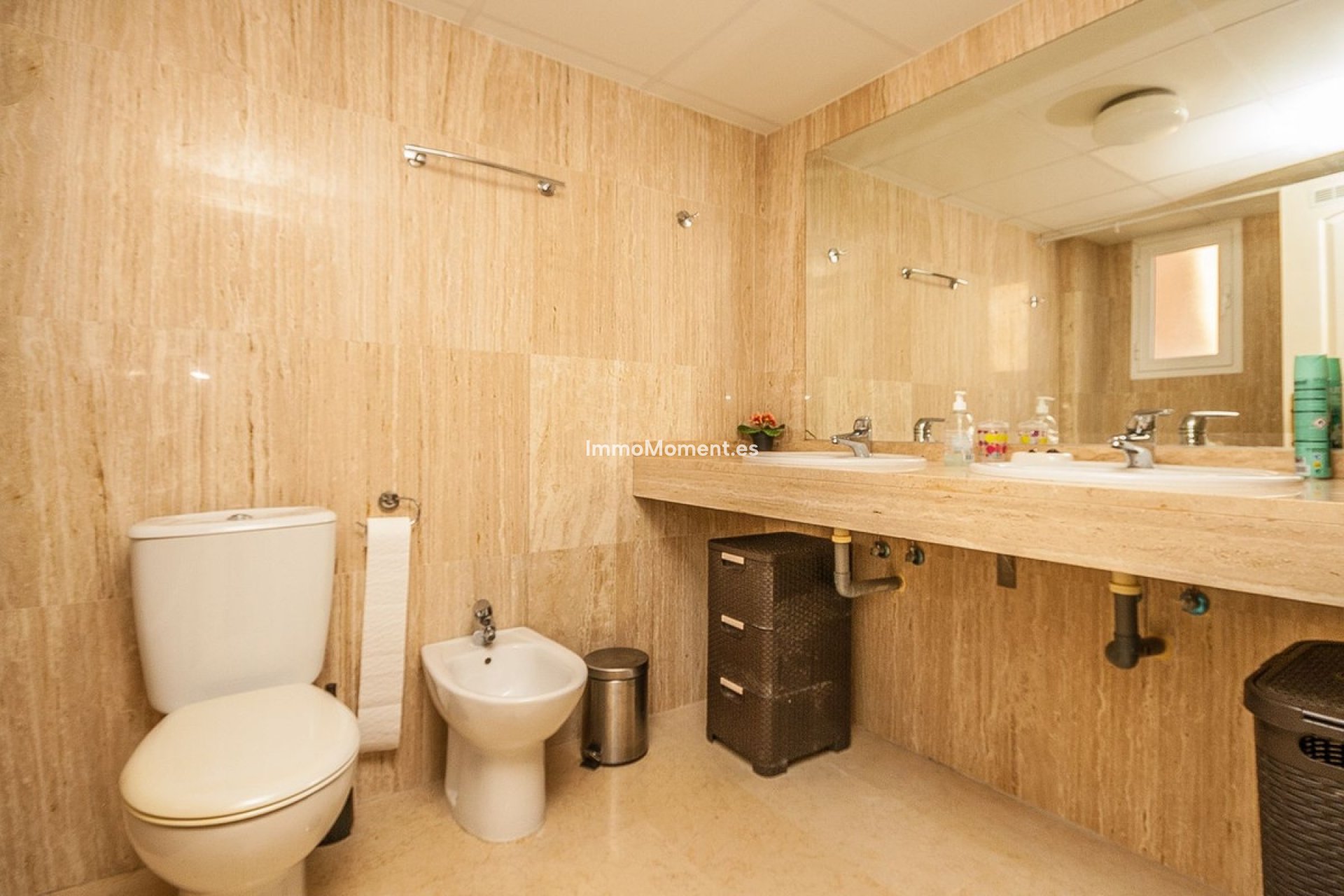 Resale - Apartment - Marbella - Elviria