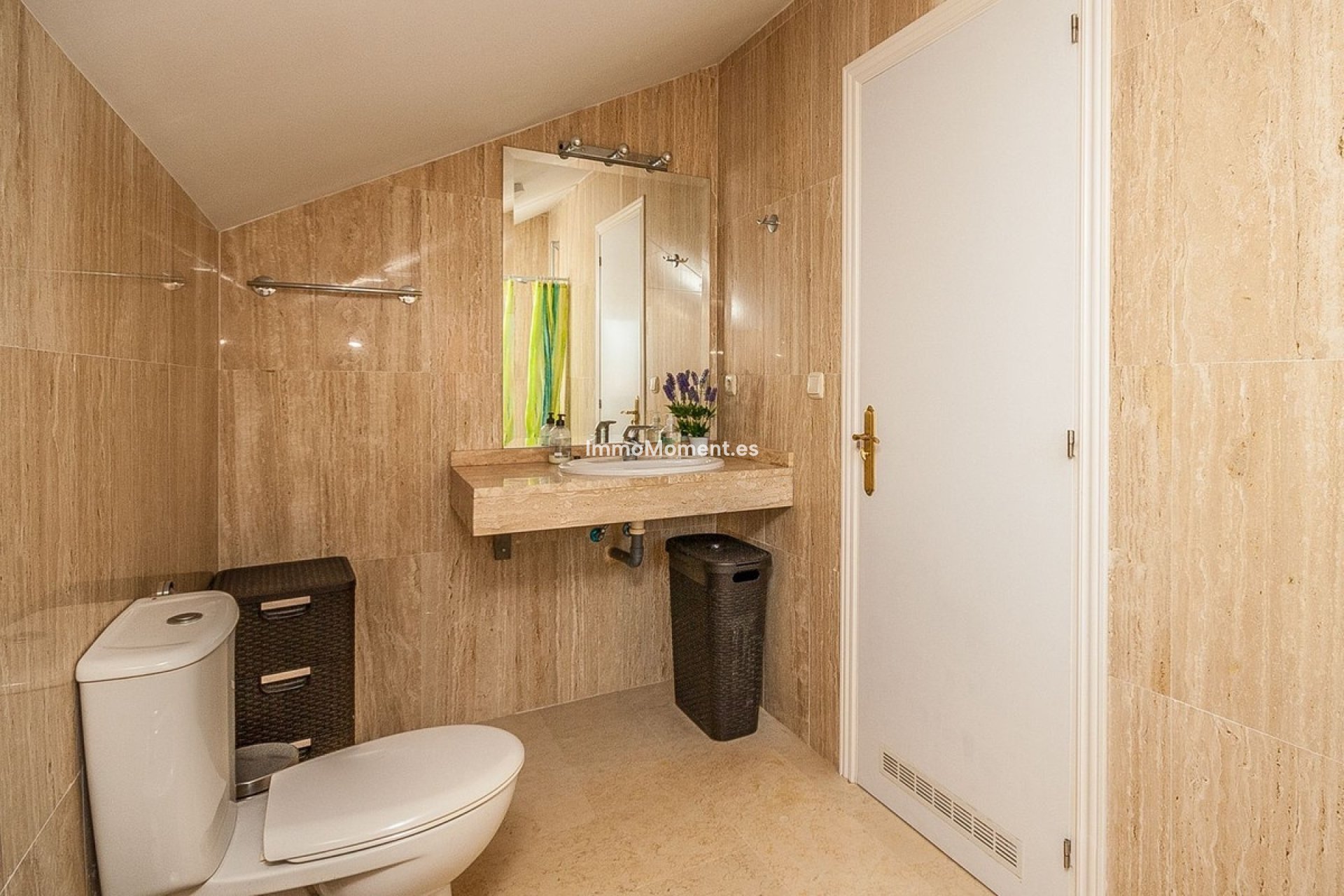 Resale - Apartment - Marbella - Elviria