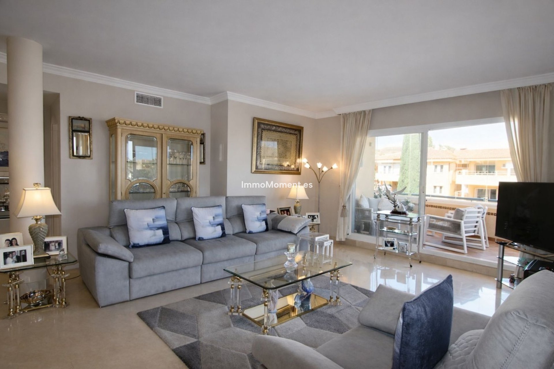 Resale - Apartment - Marbella - Elviria