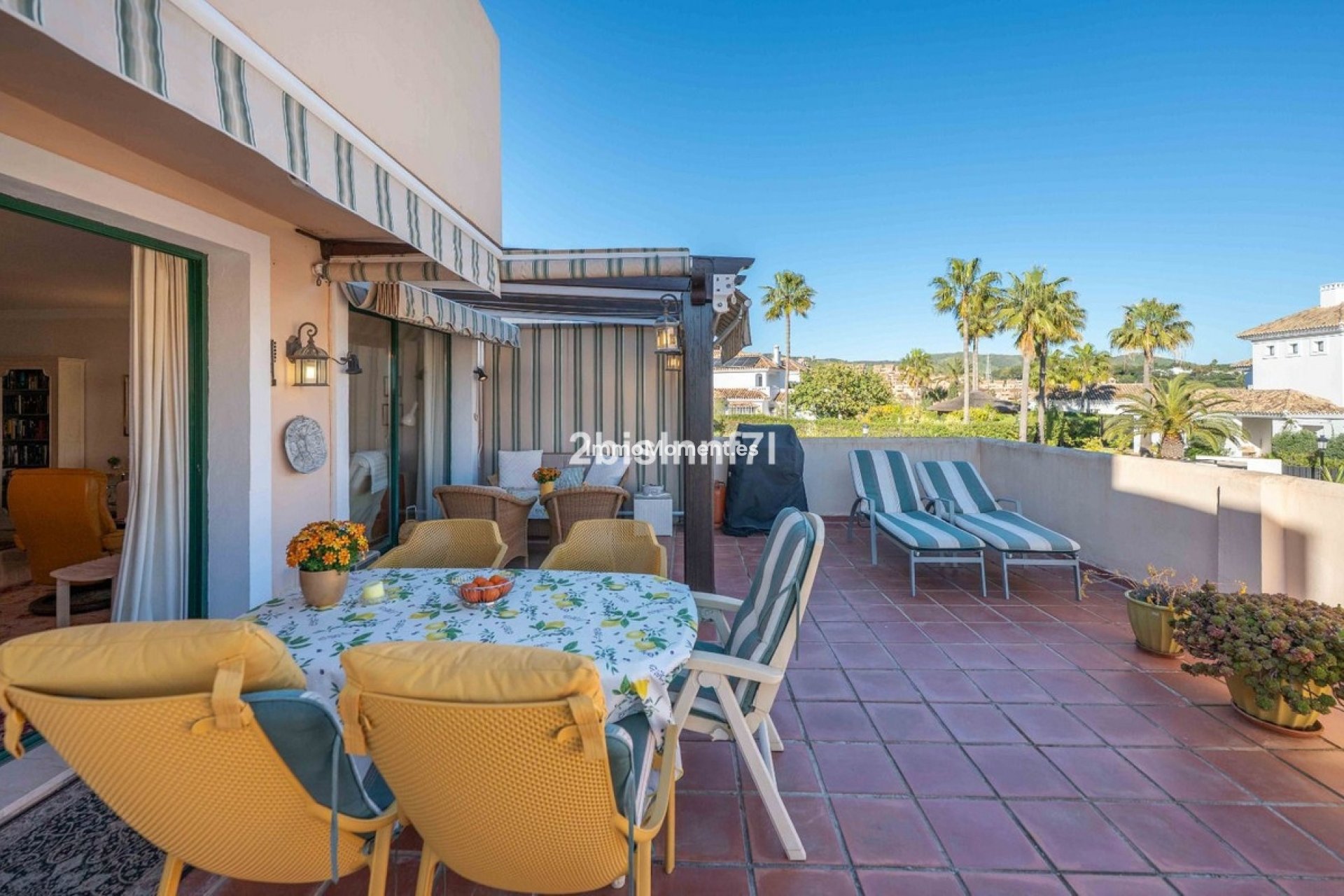 Resale - Apartment - Marbella - Elviria