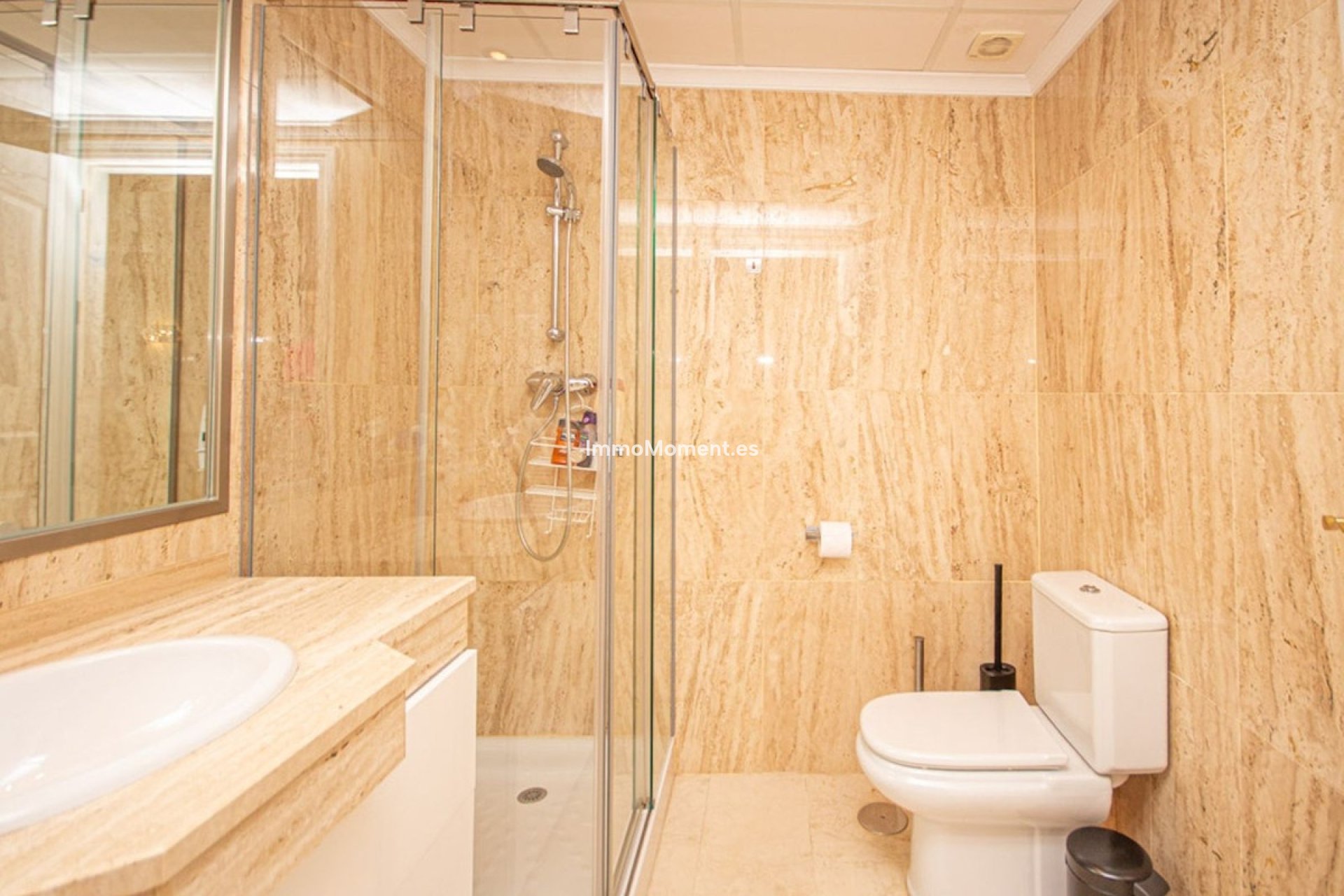 Resale - Apartment - Marbella - Elviria