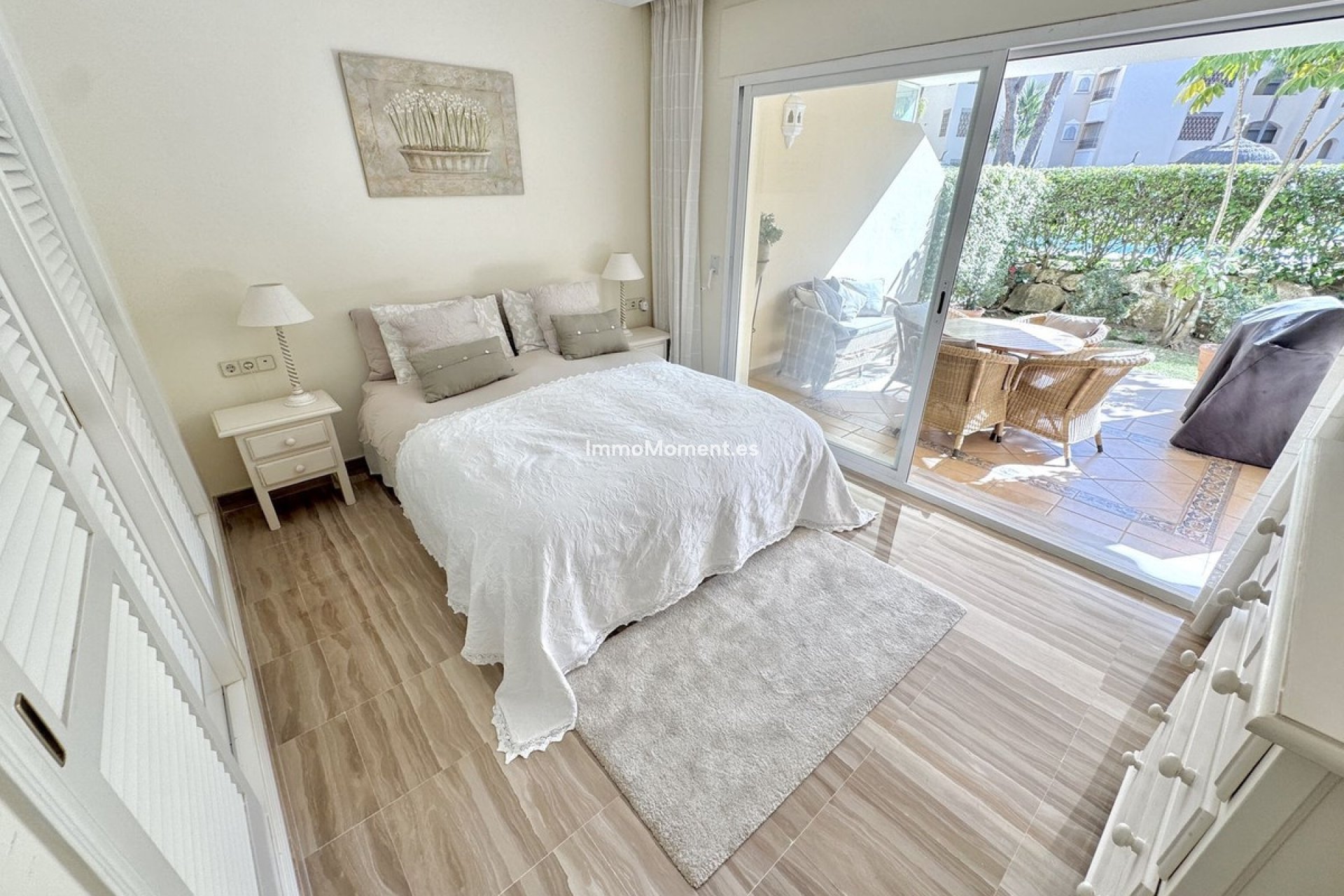 Resale - Apartment - Marbella - Elviria