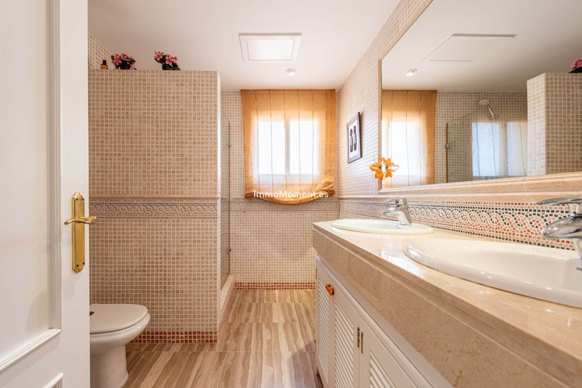 Resale - Apartment - Marbella - Elviria
