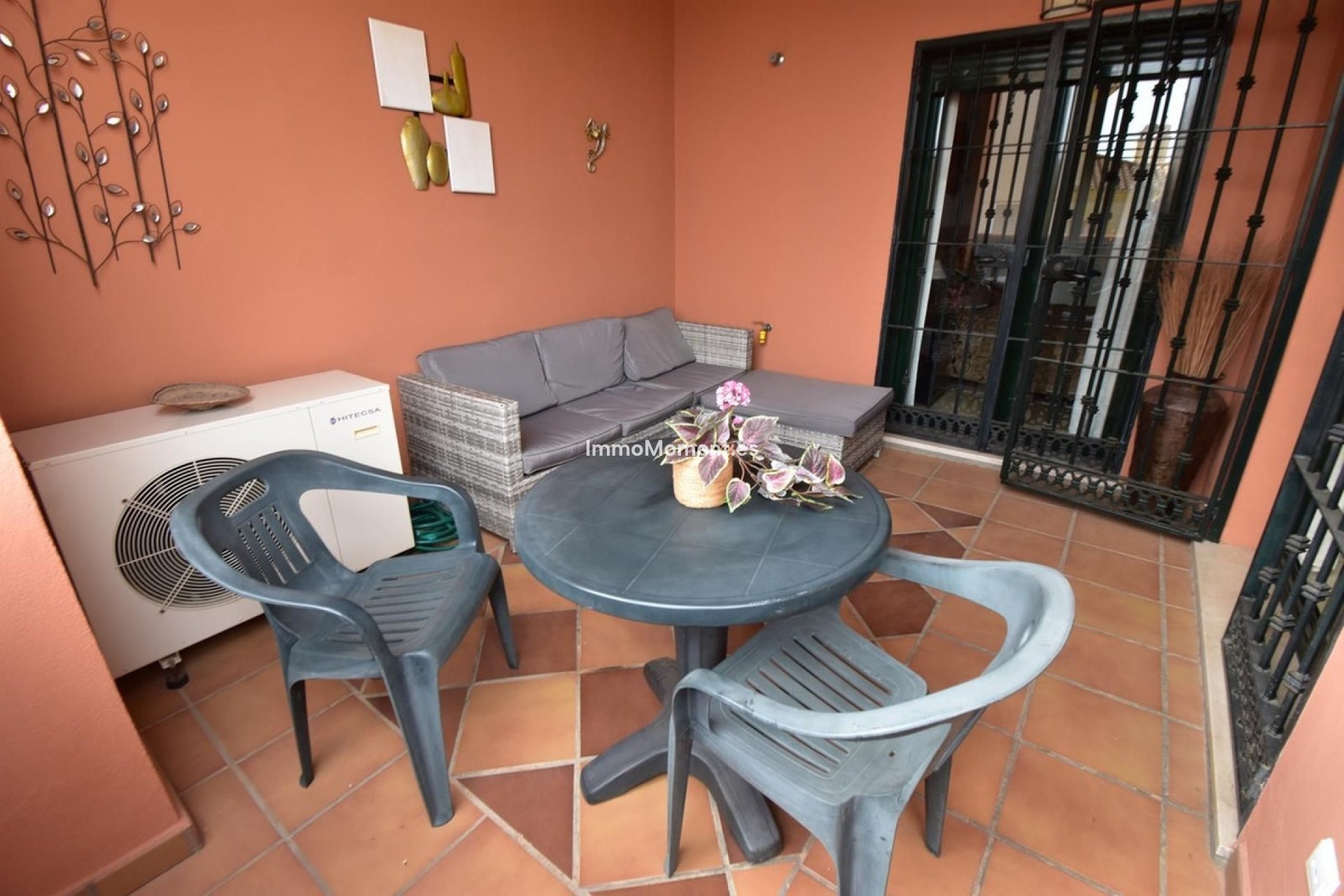 Resale - Apartment - Marbella - Elviria