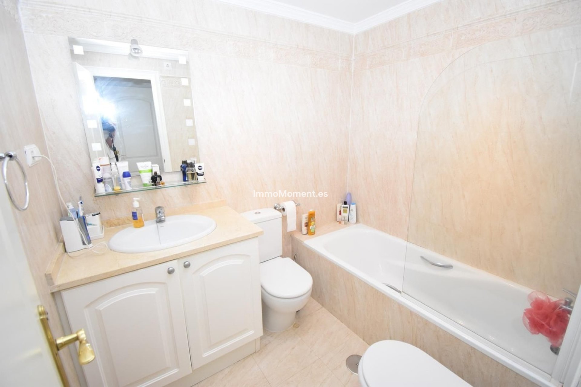 Resale - Apartment - Marbella - Elviria