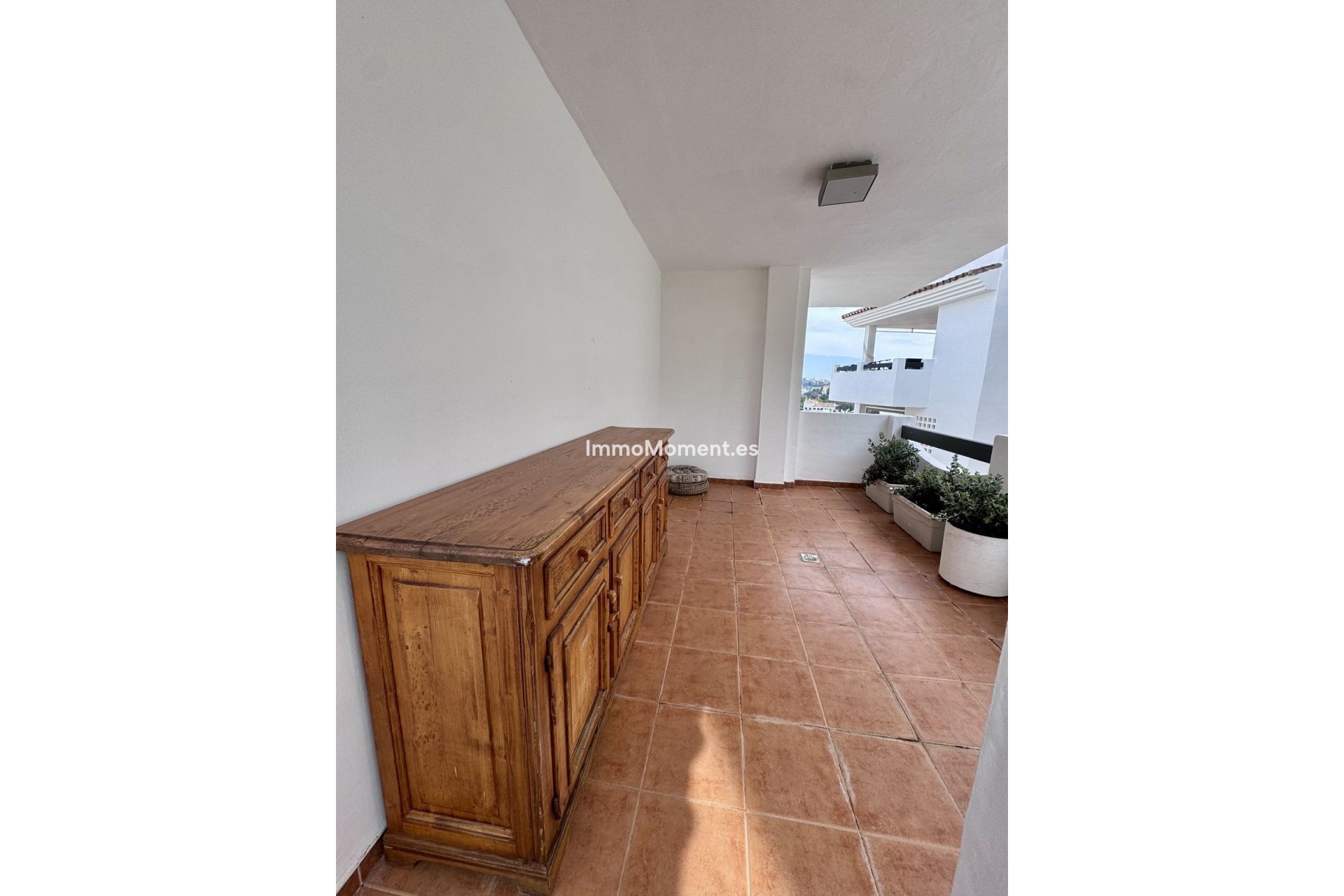 Resale - Apartment - Marbella - Elviria