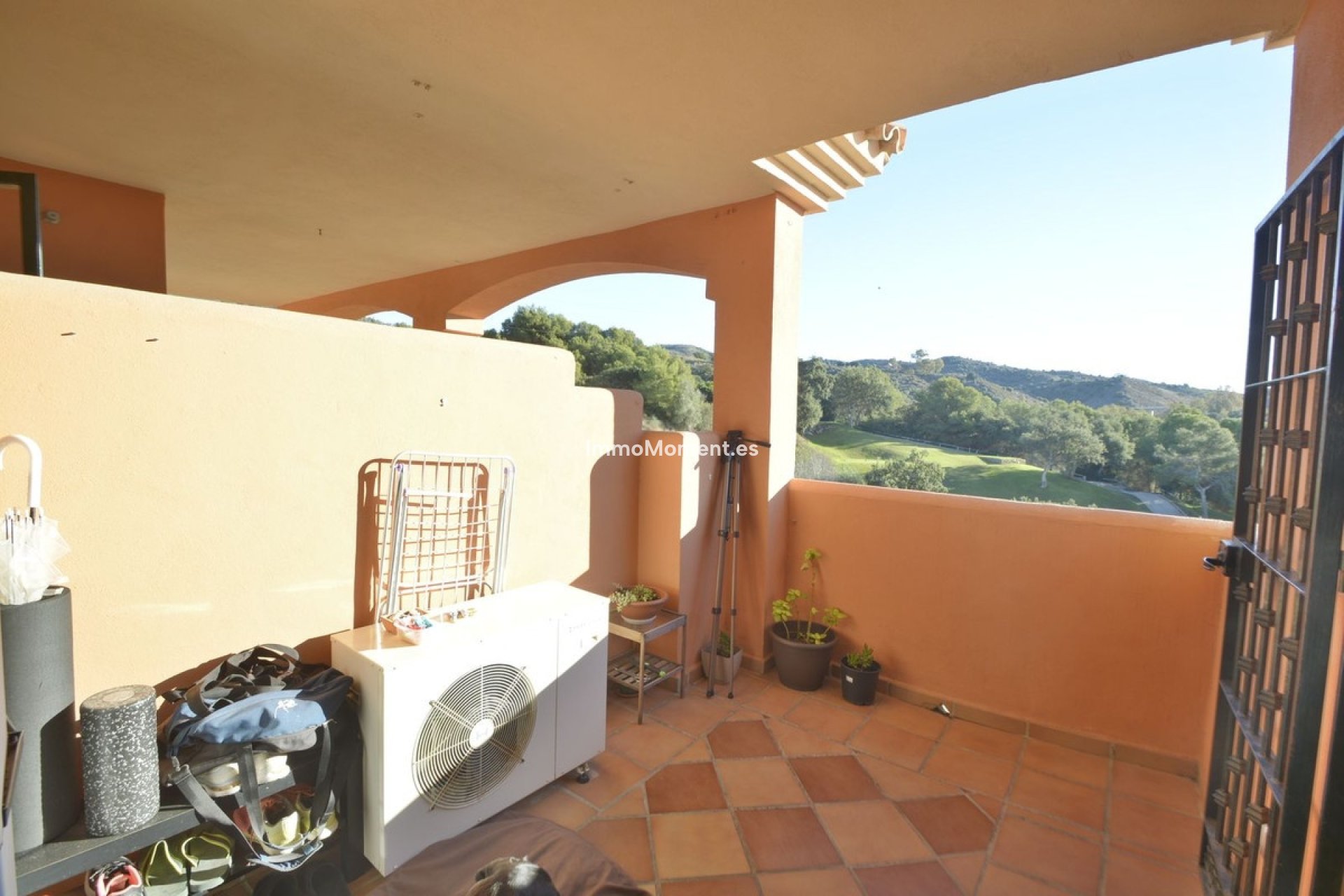 Resale - Apartment - Marbella - Elviria