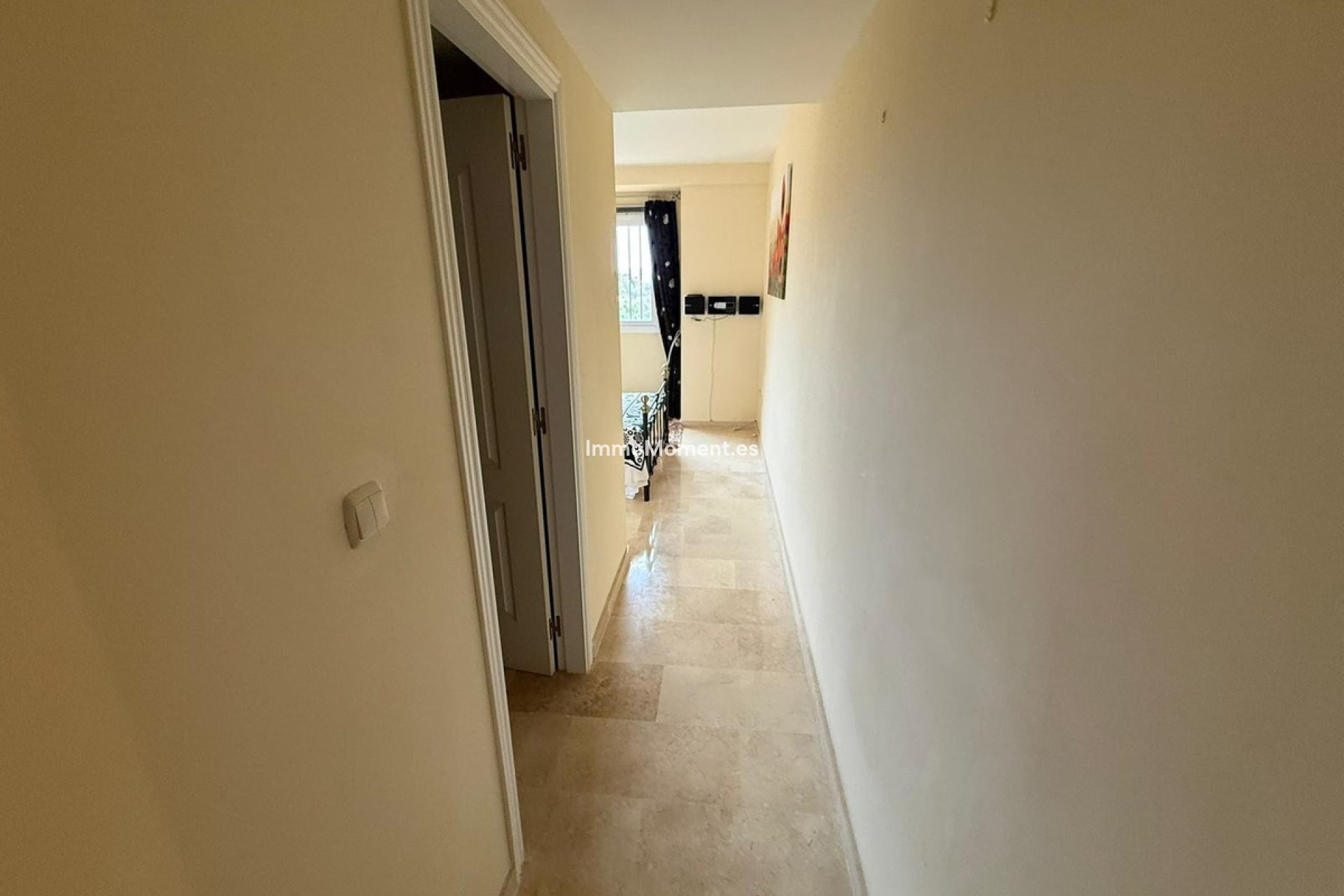Resale - Apartment - Marbella - Elviria