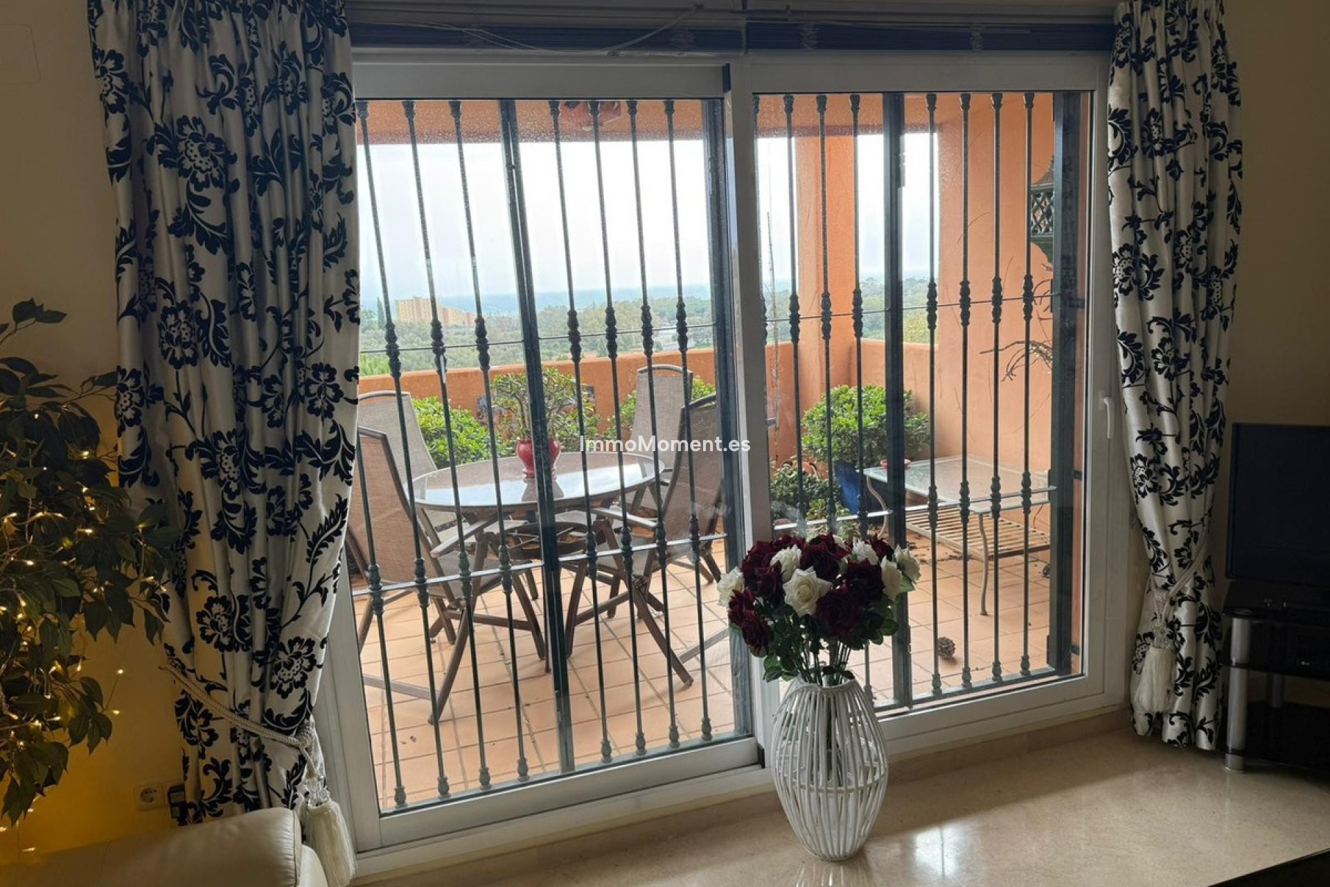 Resale - Apartment - Marbella - Elviria