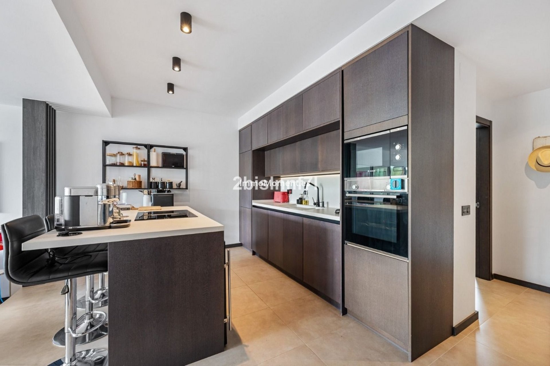 Resale - Apartment - Marbella - Elviria