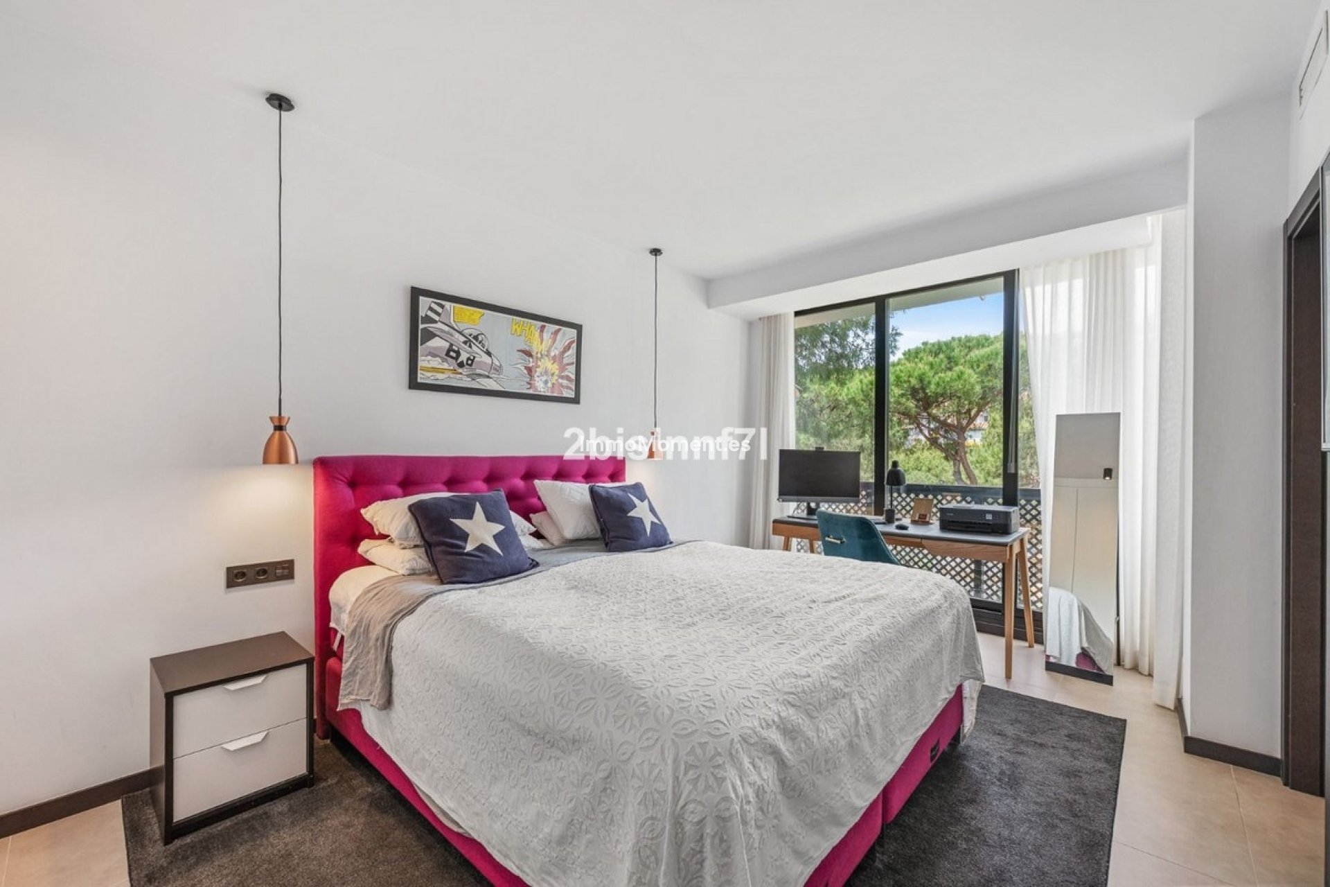 Resale - Apartment - Marbella - Elviria