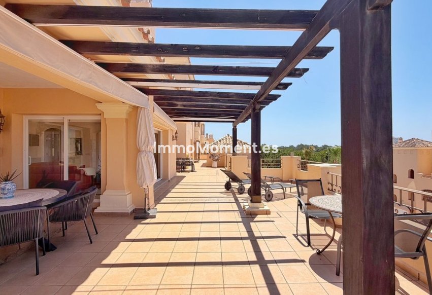 Resale - Apartment - Marbella - Elviria