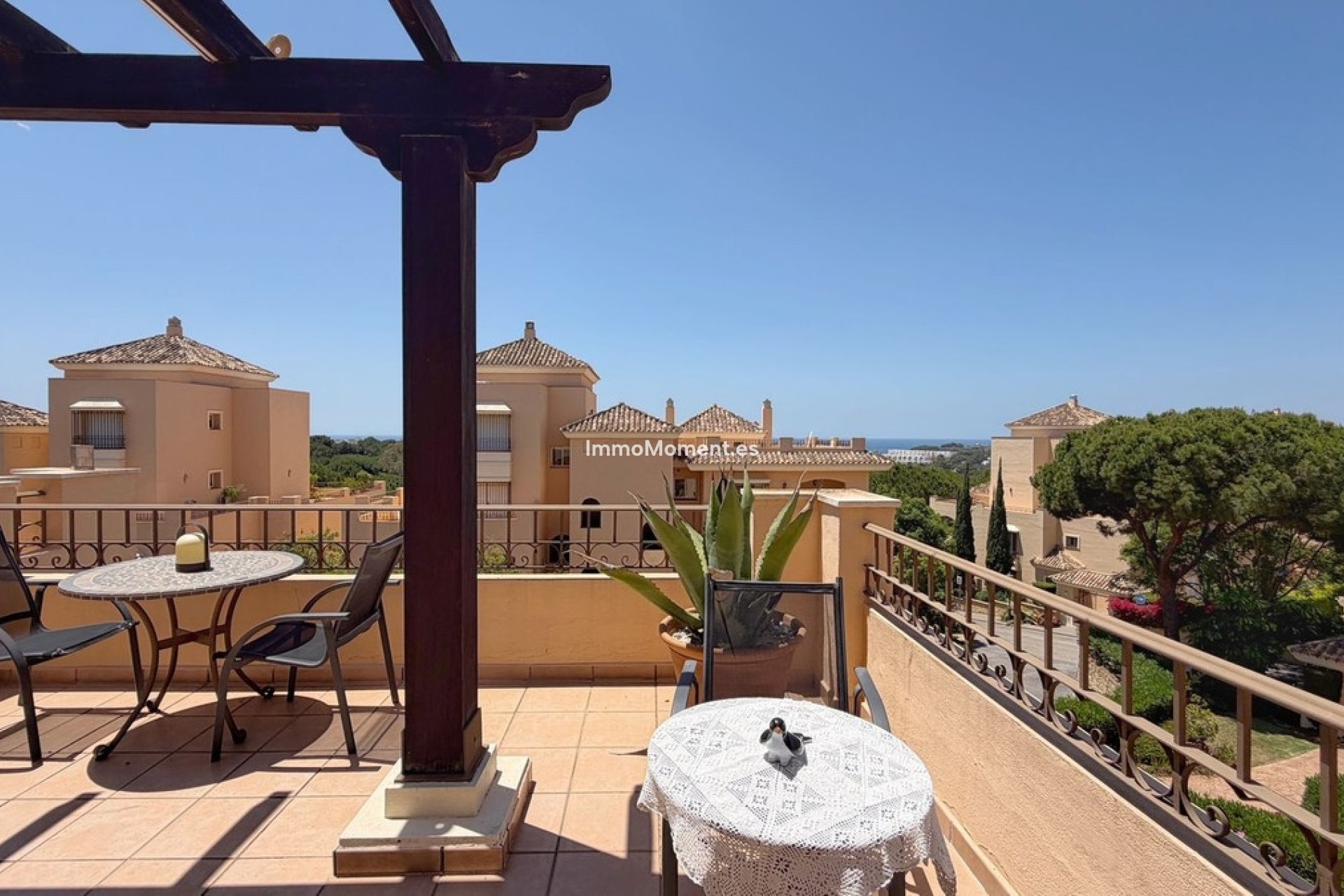Resale - Apartment - Marbella - Elviria