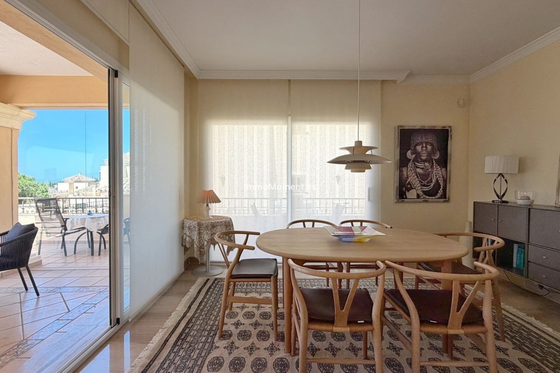 Resale - Apartment - Marbella - Elviria