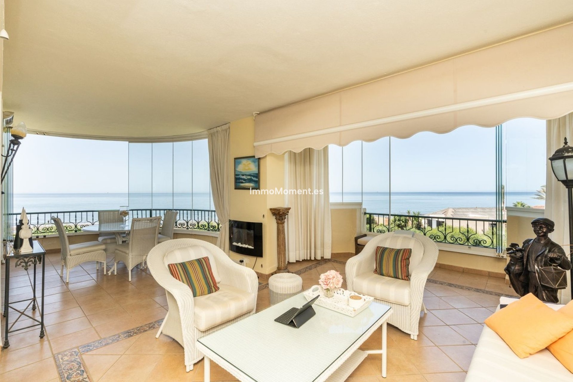 Resale - Apartment - Marbella - Elviria