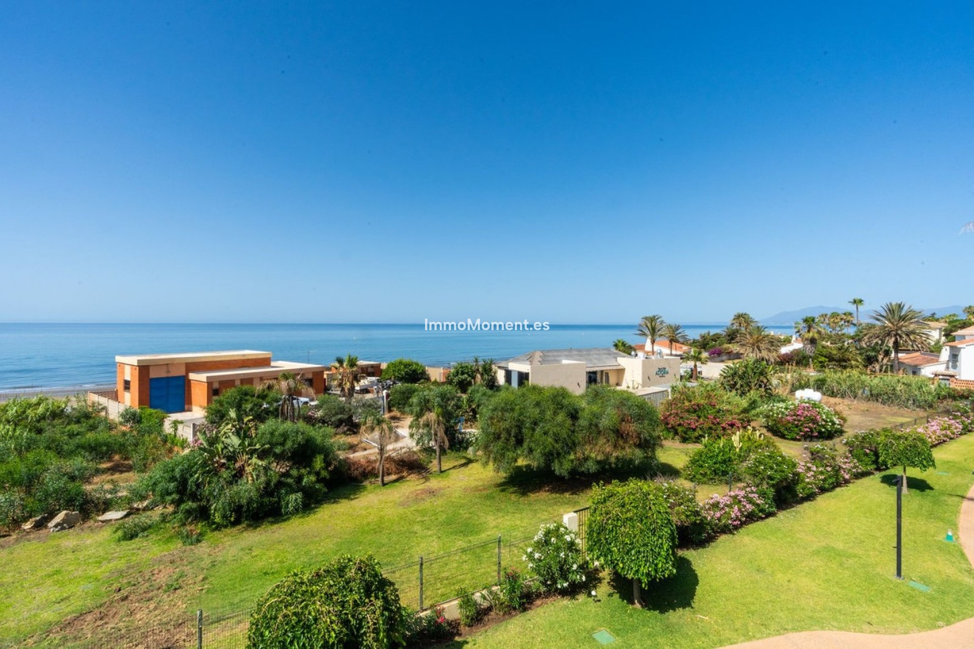 Resale - Apartment - Marbella - Elviria
