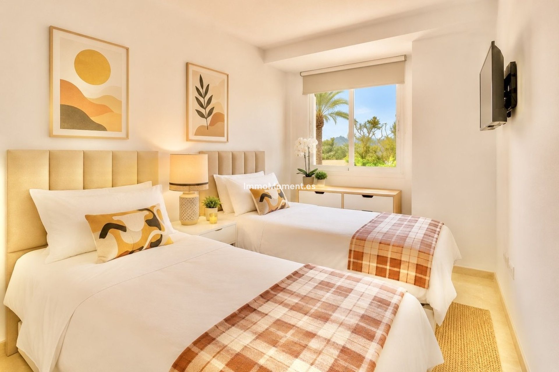 Resale - Apartment - Marbella - Elviria