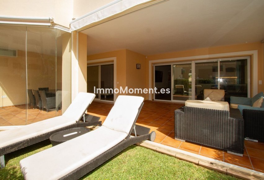 Resale - Apartment - Marbella - Elviria