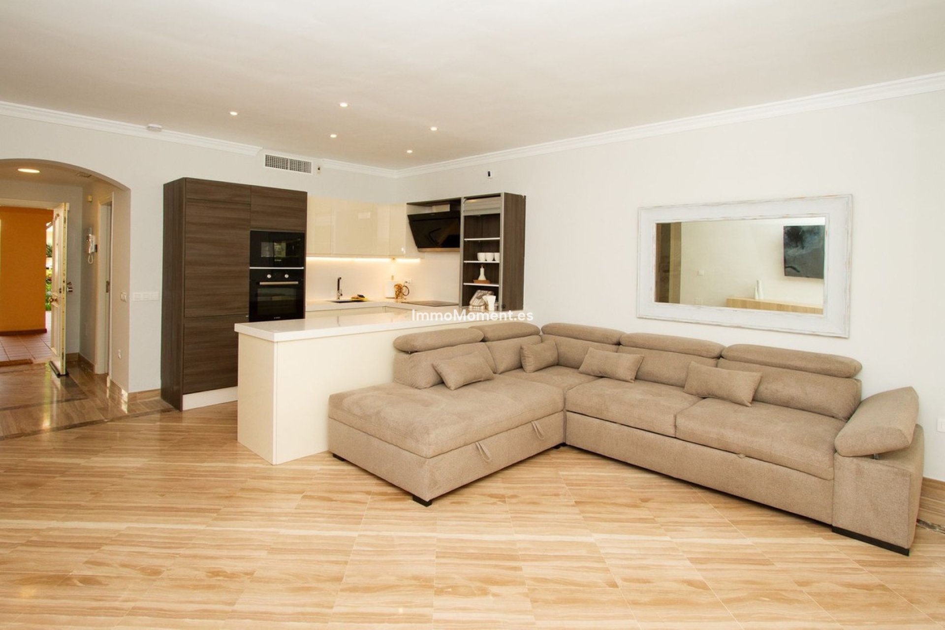 Resale - Apartment - Marbella - Elviria