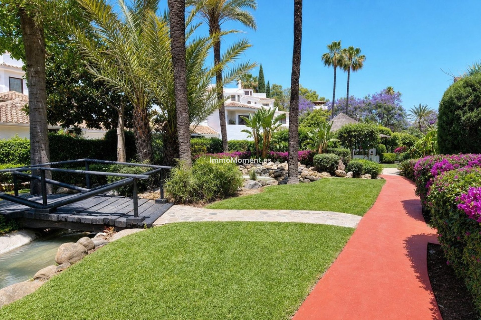 Resale - Apartment - Marbella - Elviria