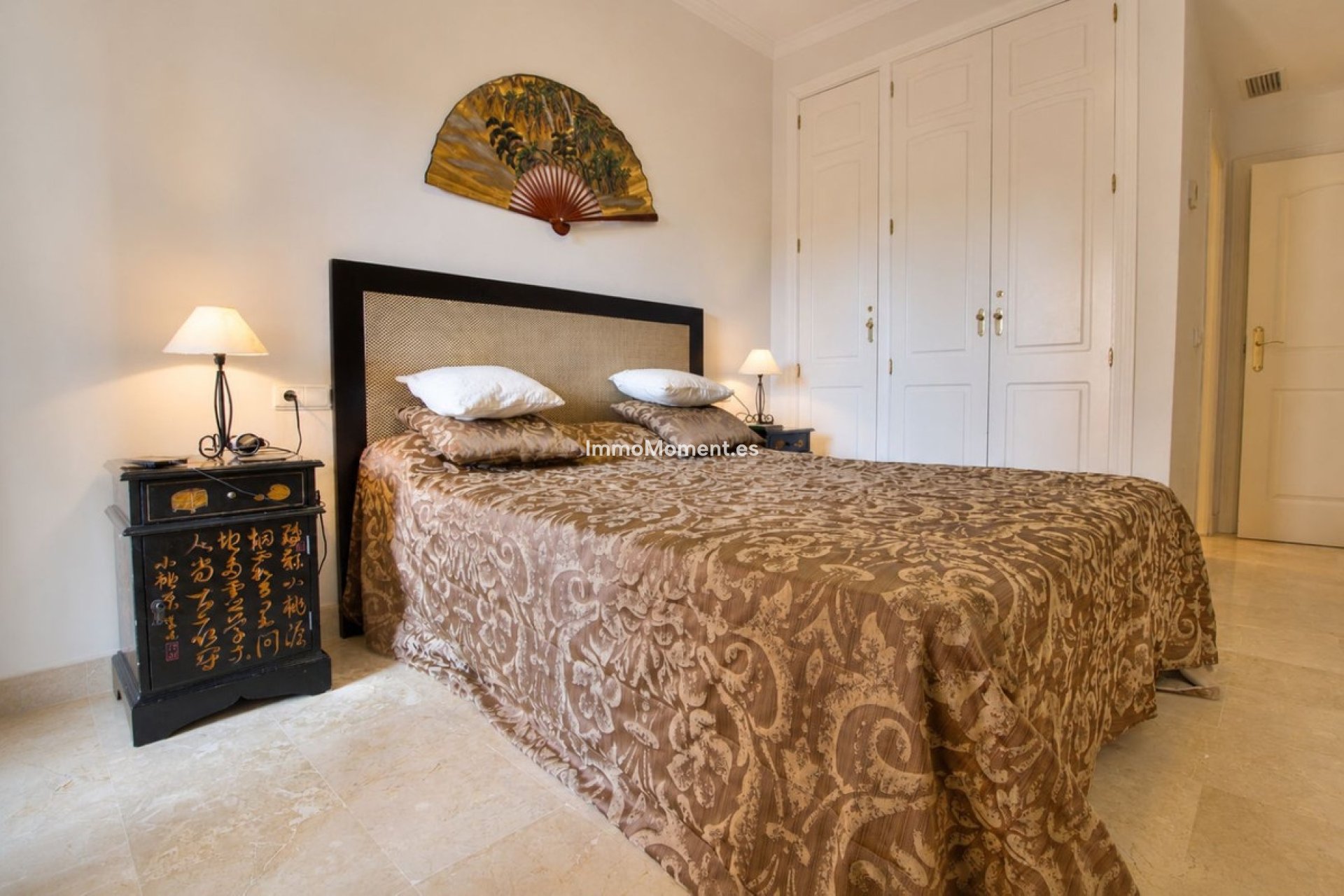 Resale - Apartment - Marbella - Elviria