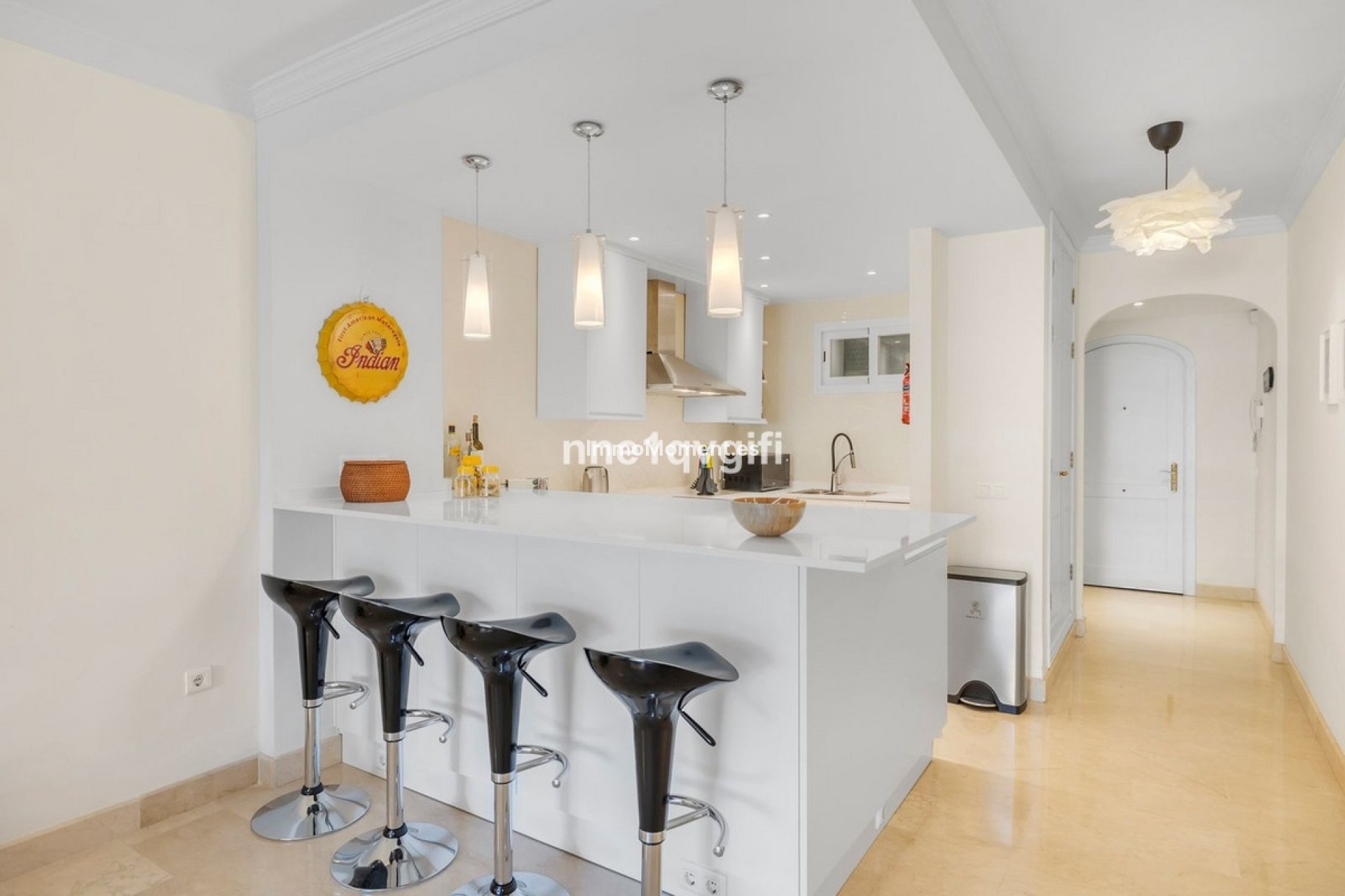 Resale - Apartment - Marbella - Elviria