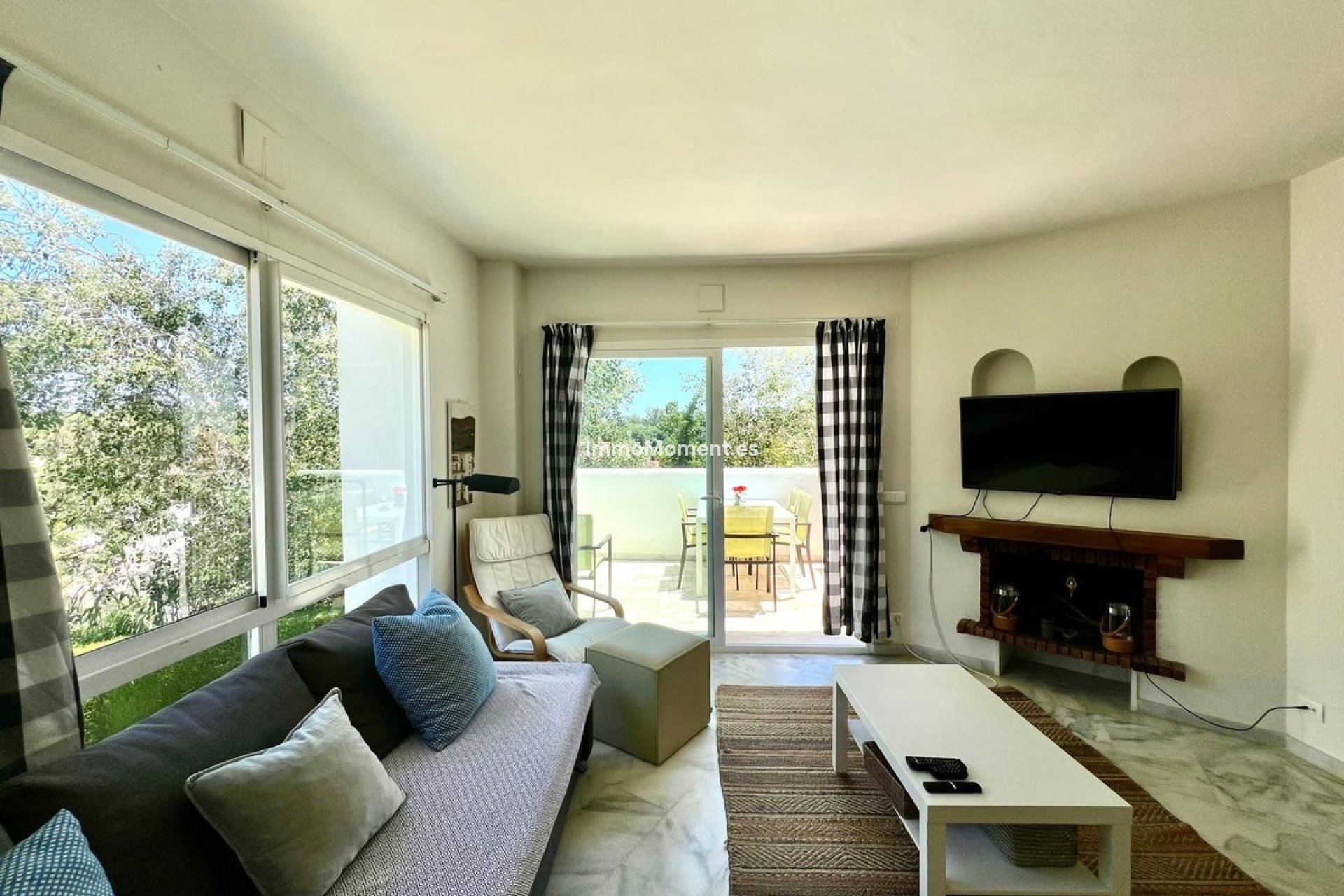 Resale - Apartment - Marbella - Elviria