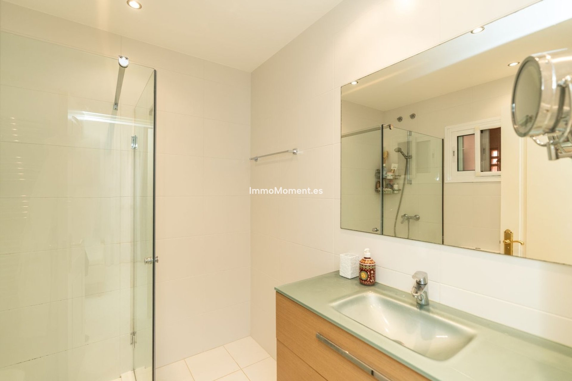 Resale - Apartment - Marbella - Elviria