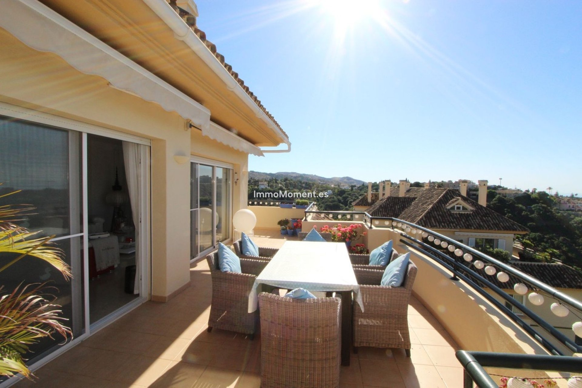 Resale - Apartment - Marbella - Elviria