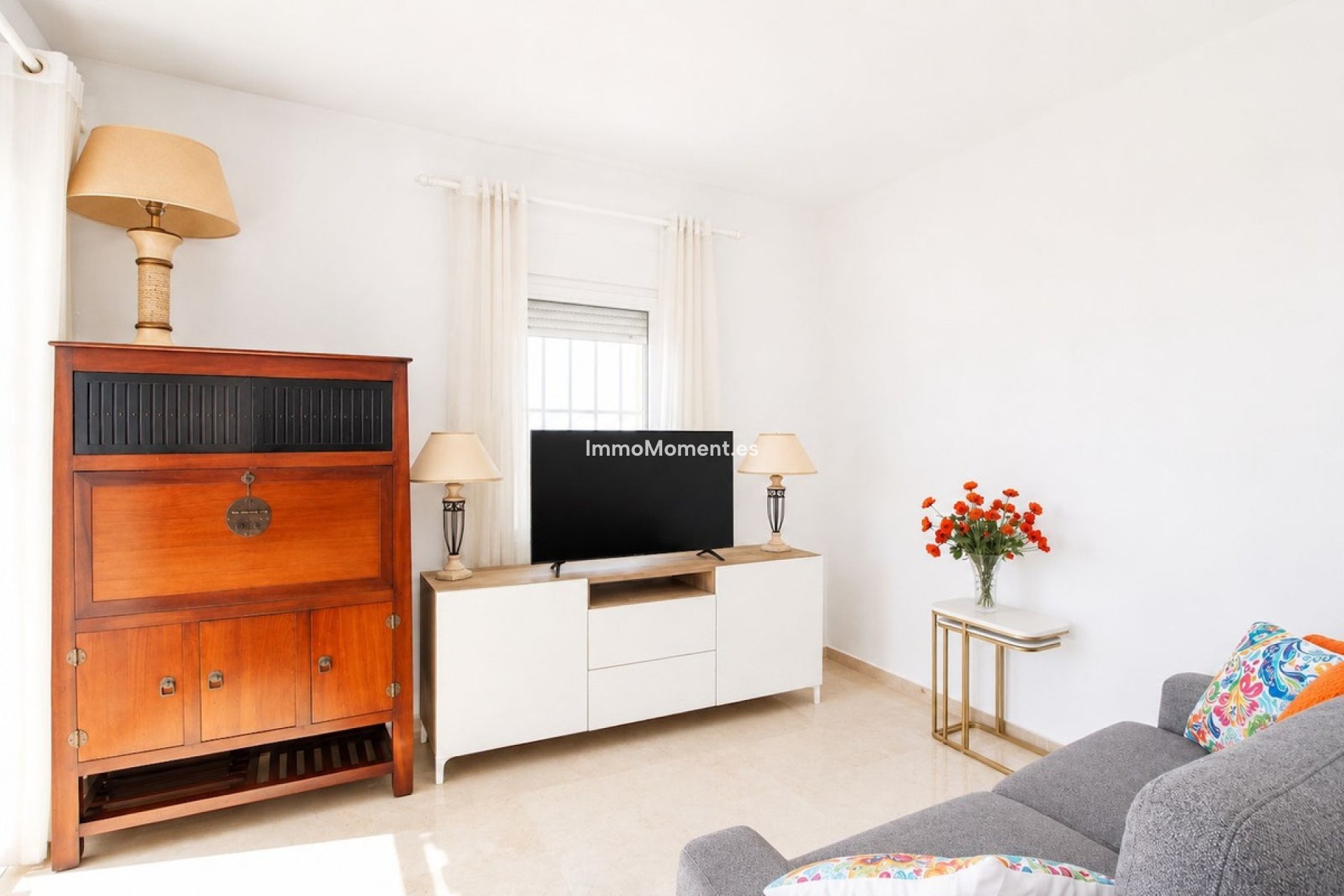 Resale - Apartment - Marbella - Elviria