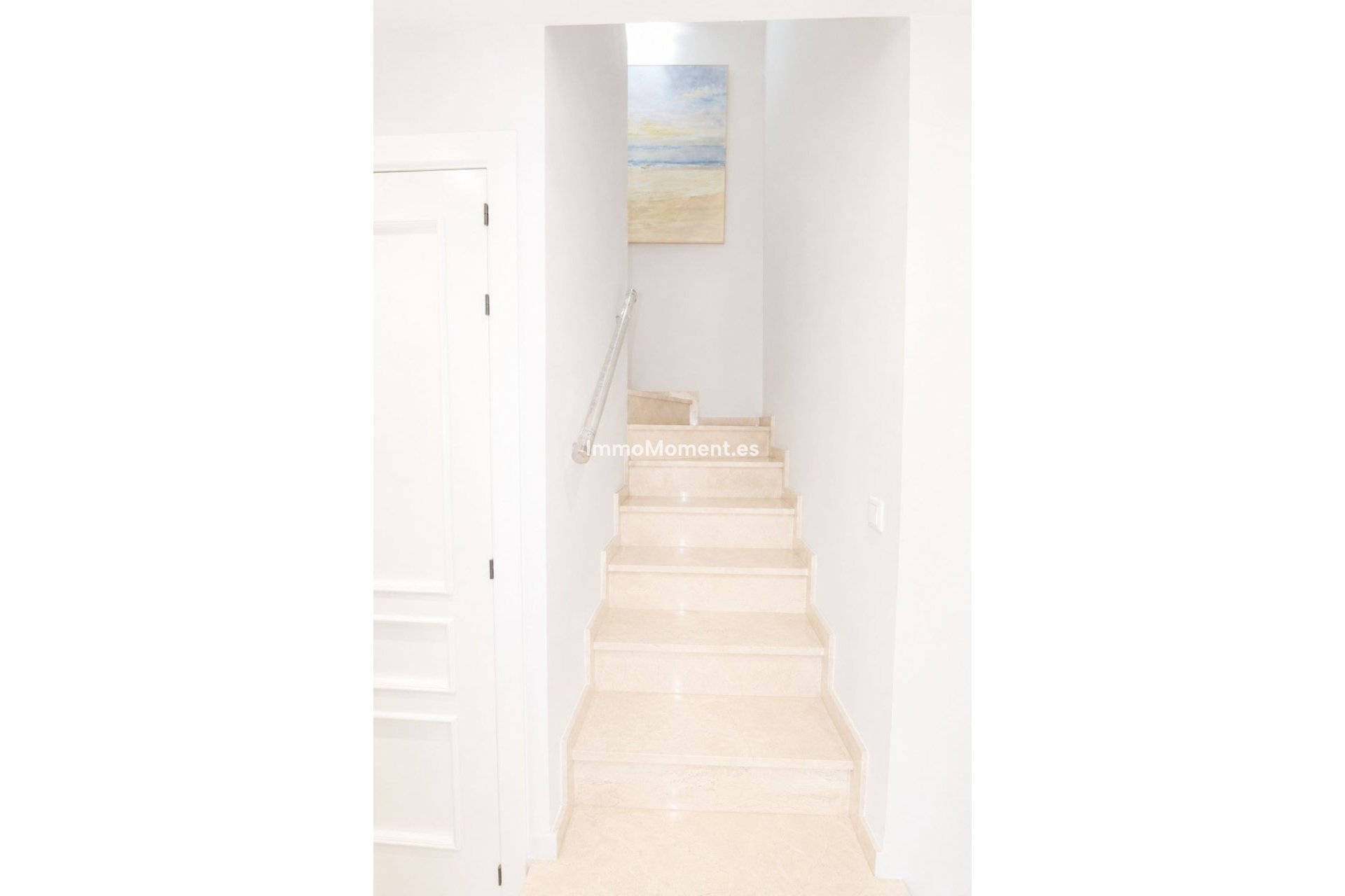 Resale - Apartment - Marbella - Elviria