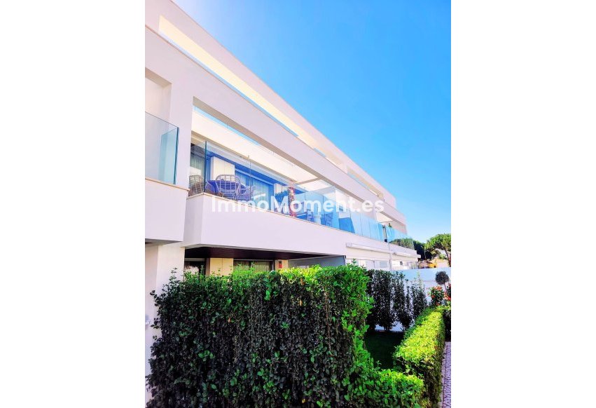 Resale - Apartment - Marbella - Elviria