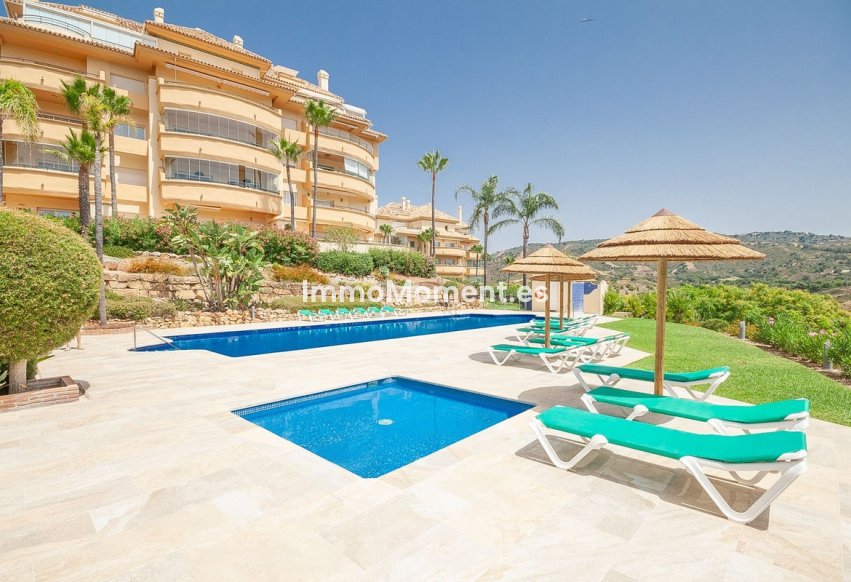 Resale - Apartment - Marbella - Elviria